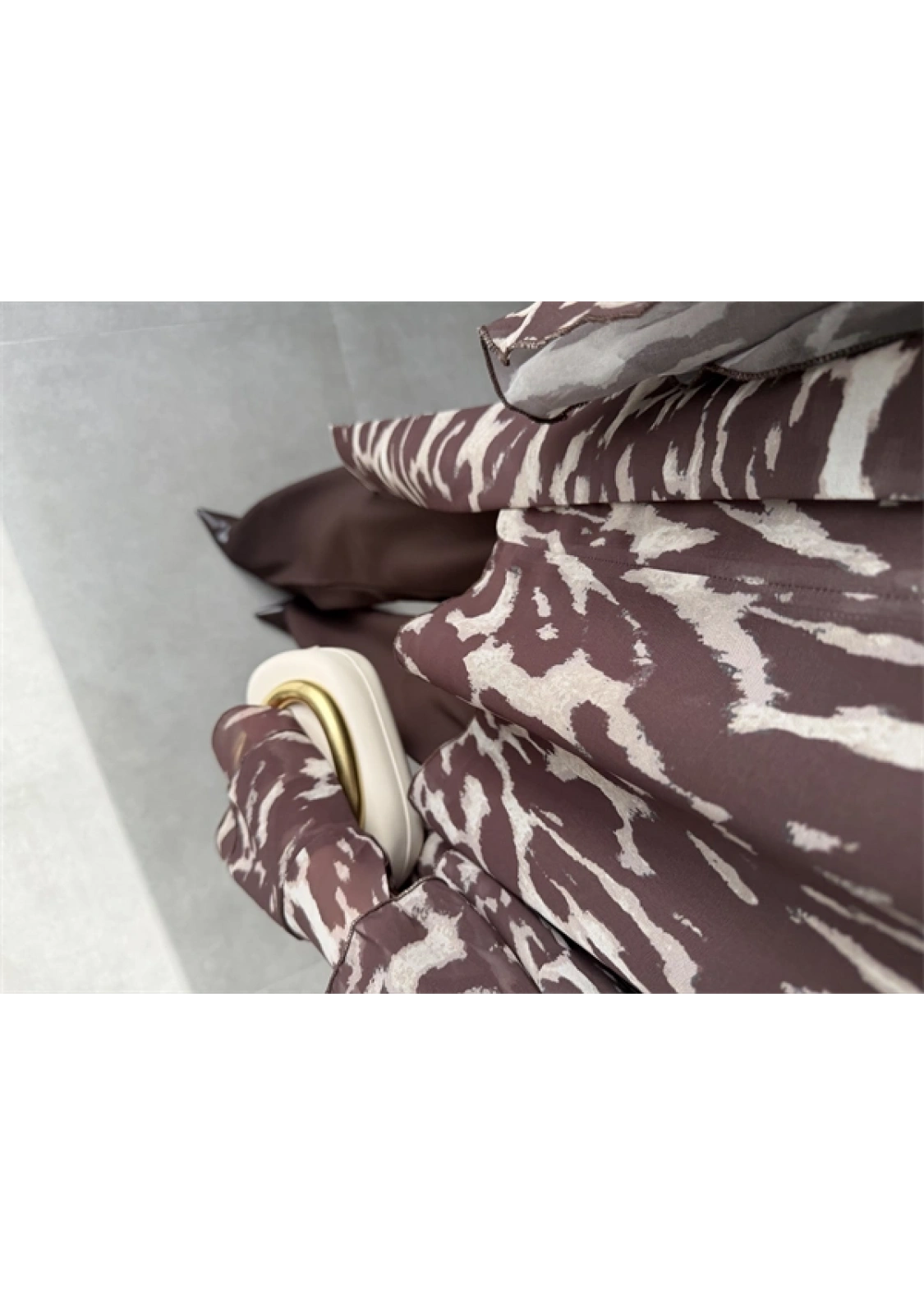 Lily Kahve Desenli Tül Bluz