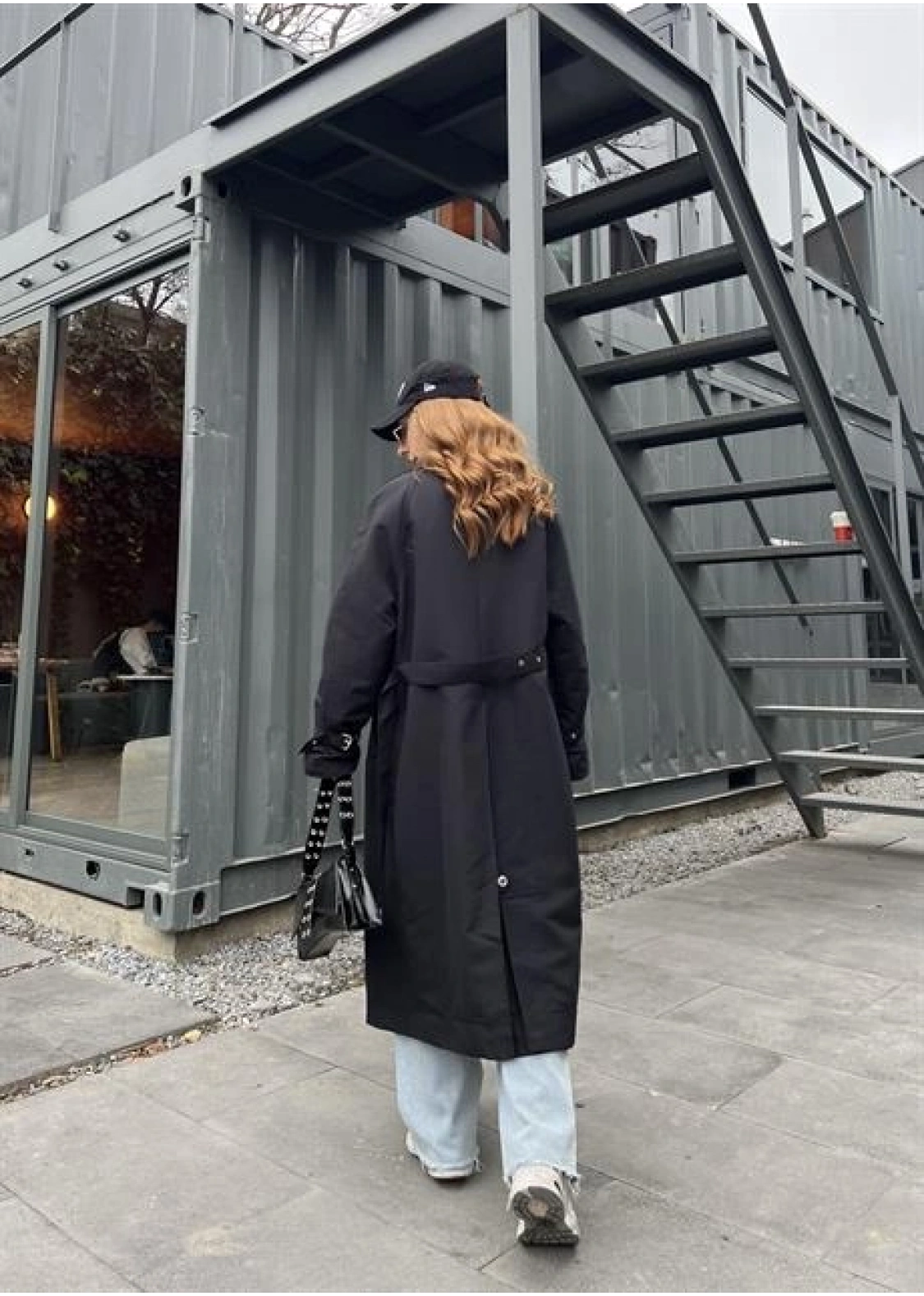 Mango Model Oversize Siyah Trençkot