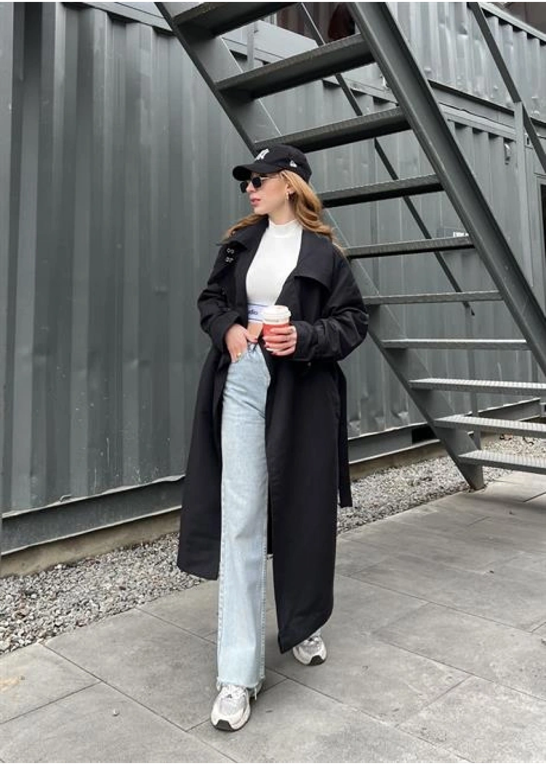 Mango Model Oversize Siyah Trençkot