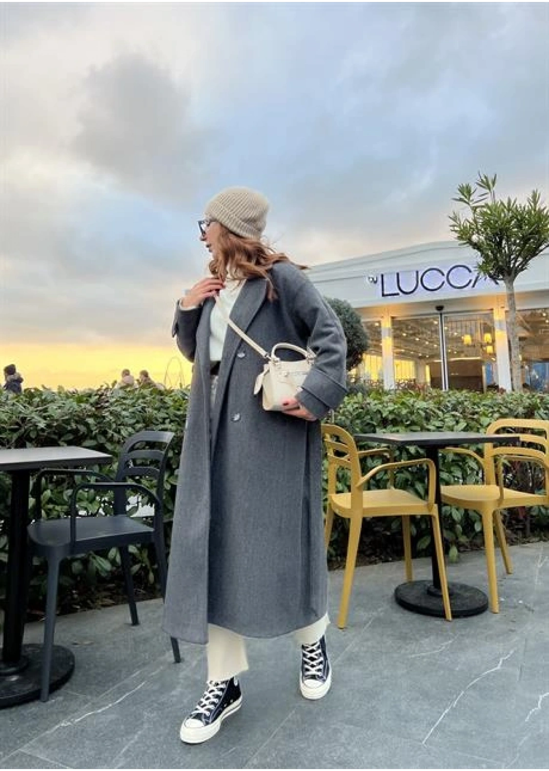 Mango Model Premium Kuşaklı Antrasit Oversize Kaban