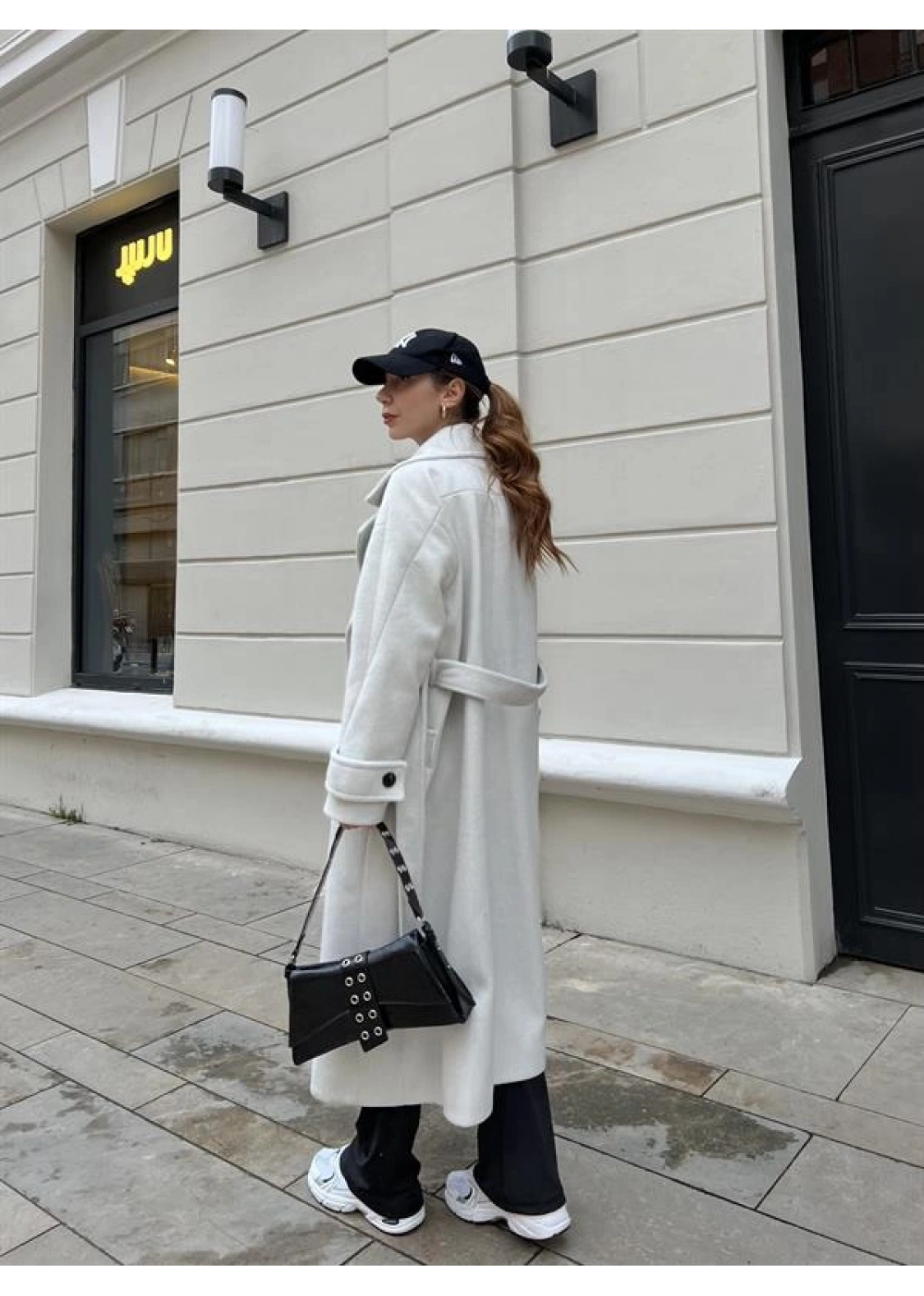 Mango Model Premium Kuşaklı Buz Gri Oversize Kaban