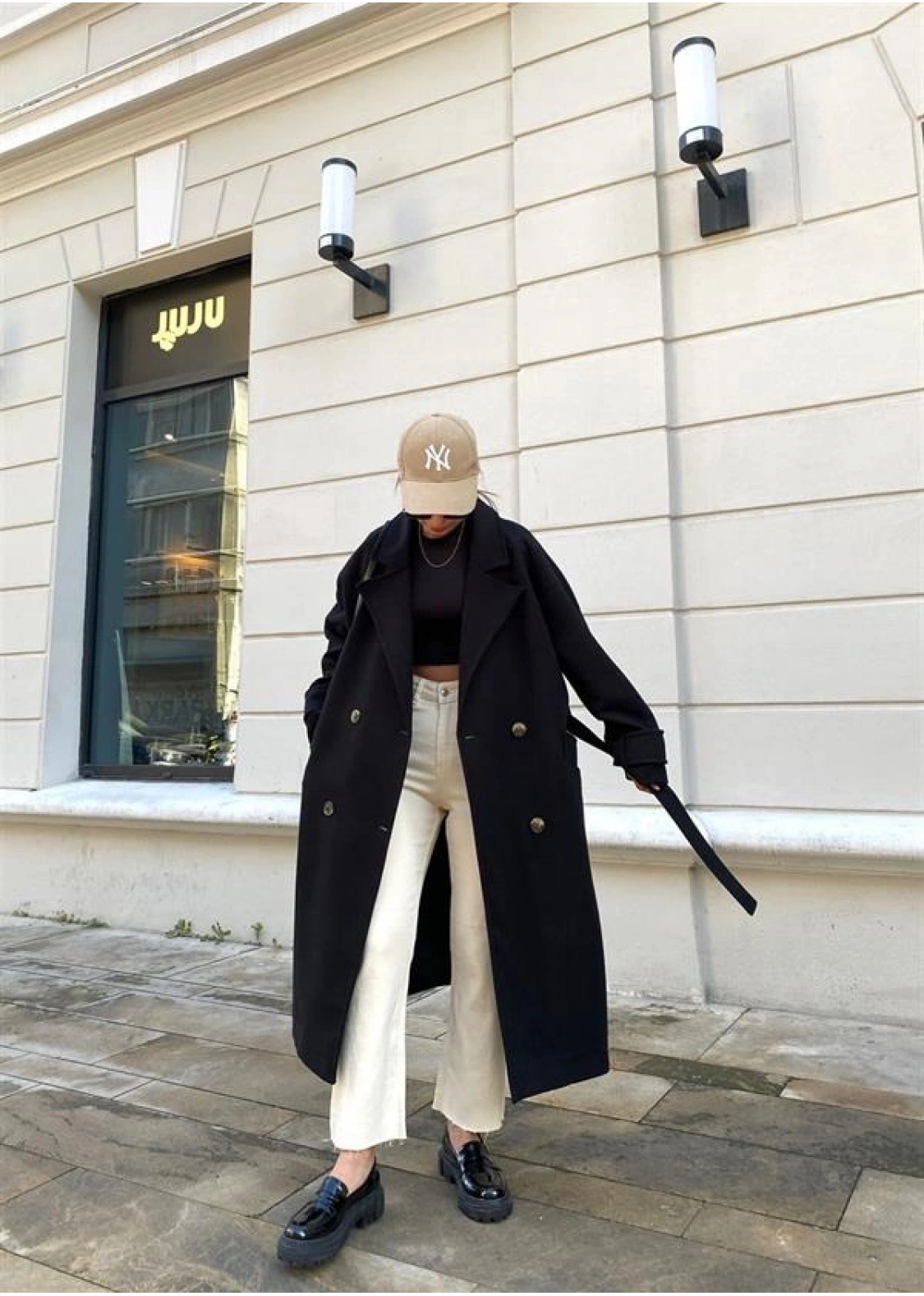 Mango Model Premium Kuşaklı Siyah Oversize Kaban