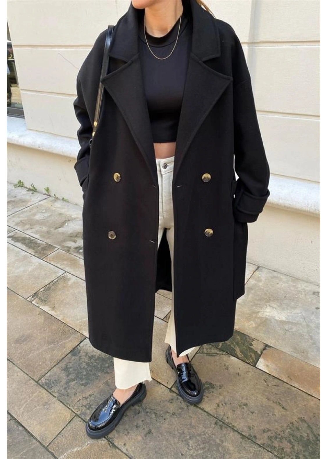 Mango Model Premium Kuşaklı Siyah Oversize Kaban