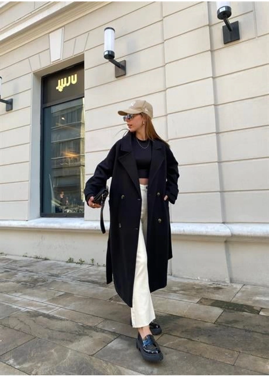 Mango Model Premium Kuşaklı Siyah Oversize Kaban