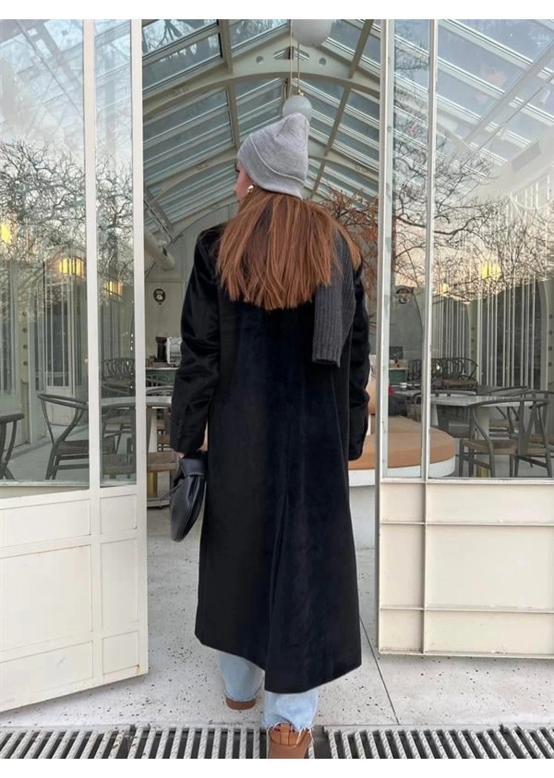 Marka Model Siyah İthal Tüylü Uzun Kaban