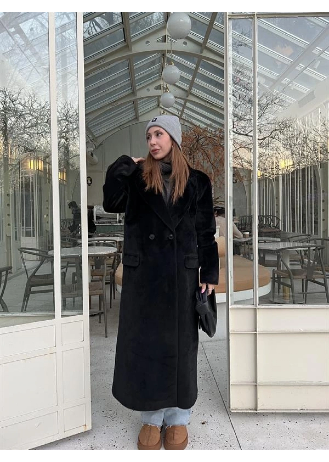 Marka Model Siyah İthal Tüylü Uzun Kaban