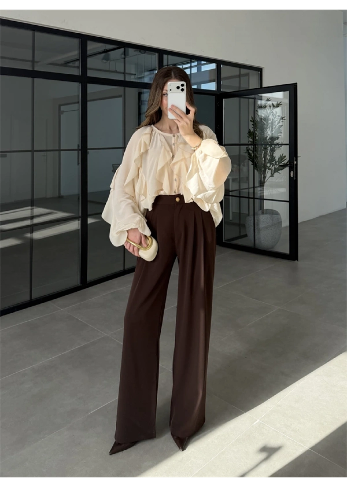 Milano Fırfırlı Ekru Tül Bluz