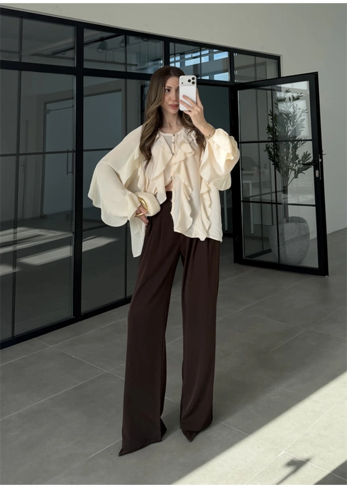 Milano Fırfırlı Ekru Tül Bluz