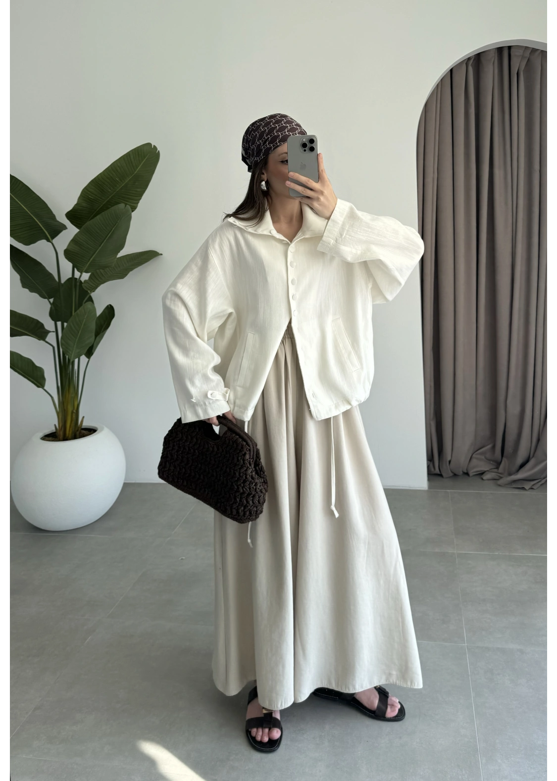 Oversize Düğme Detaylı Keten Beyaz Ceket