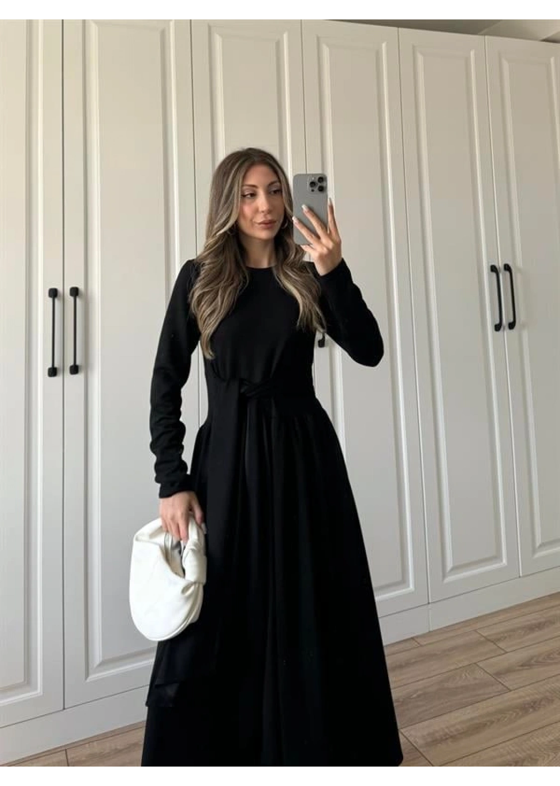 Oysh Kuşaklı Siyah Elbise