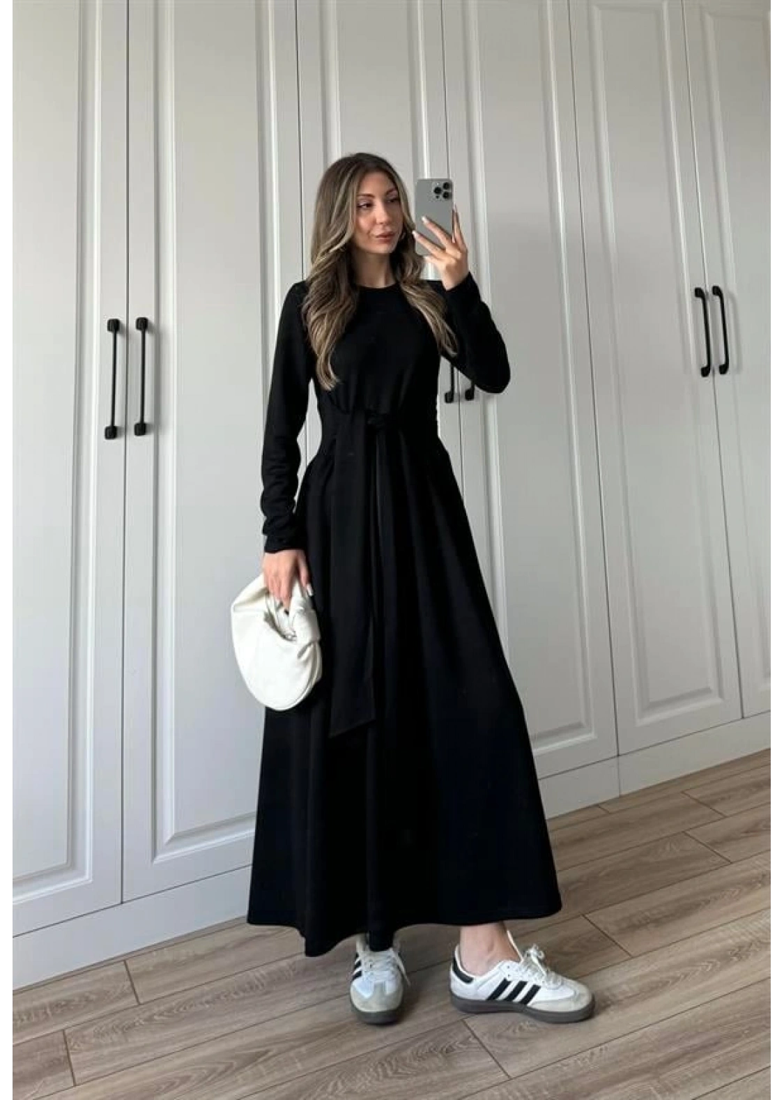 Oysh Kuşaklı Siyah Elbise