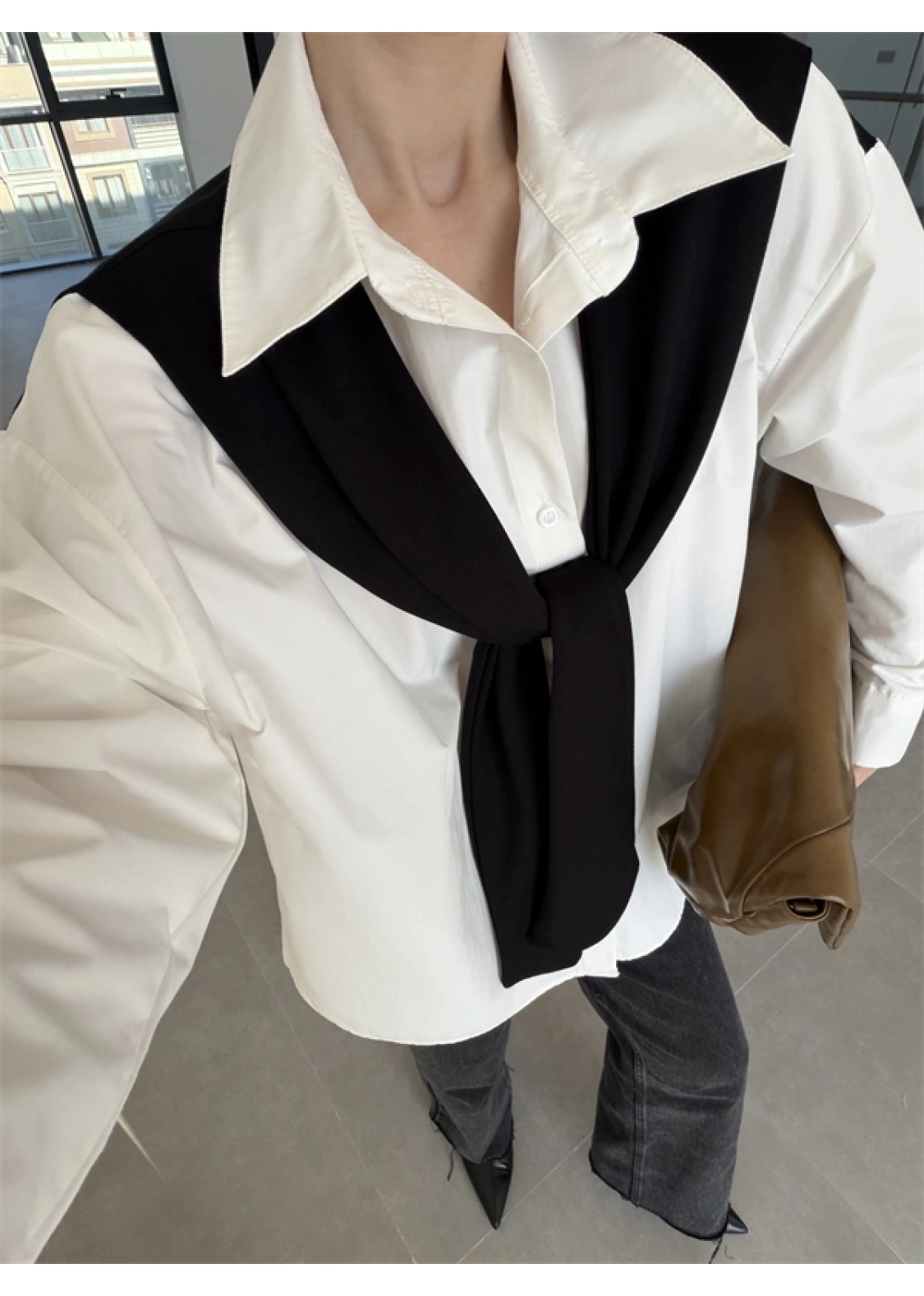 Oysh Siyah Garnili Gömlek