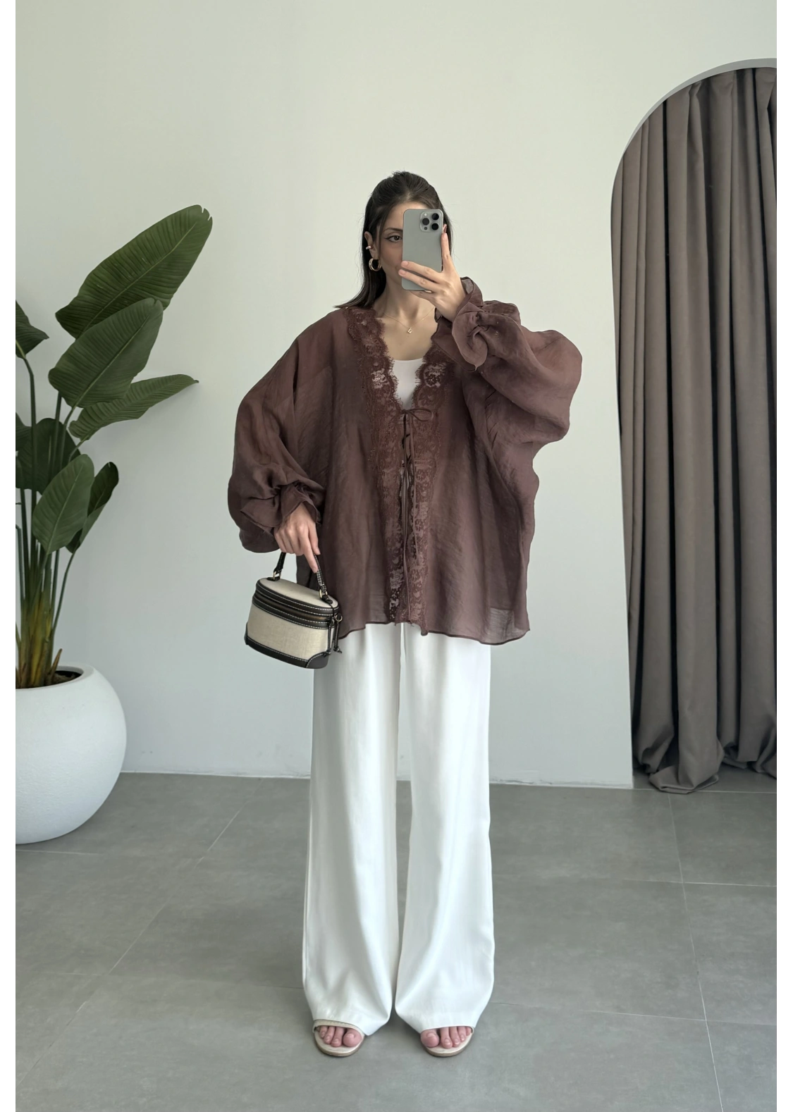 Pera Dantelli Koyu Kahve Kimono Gömlek