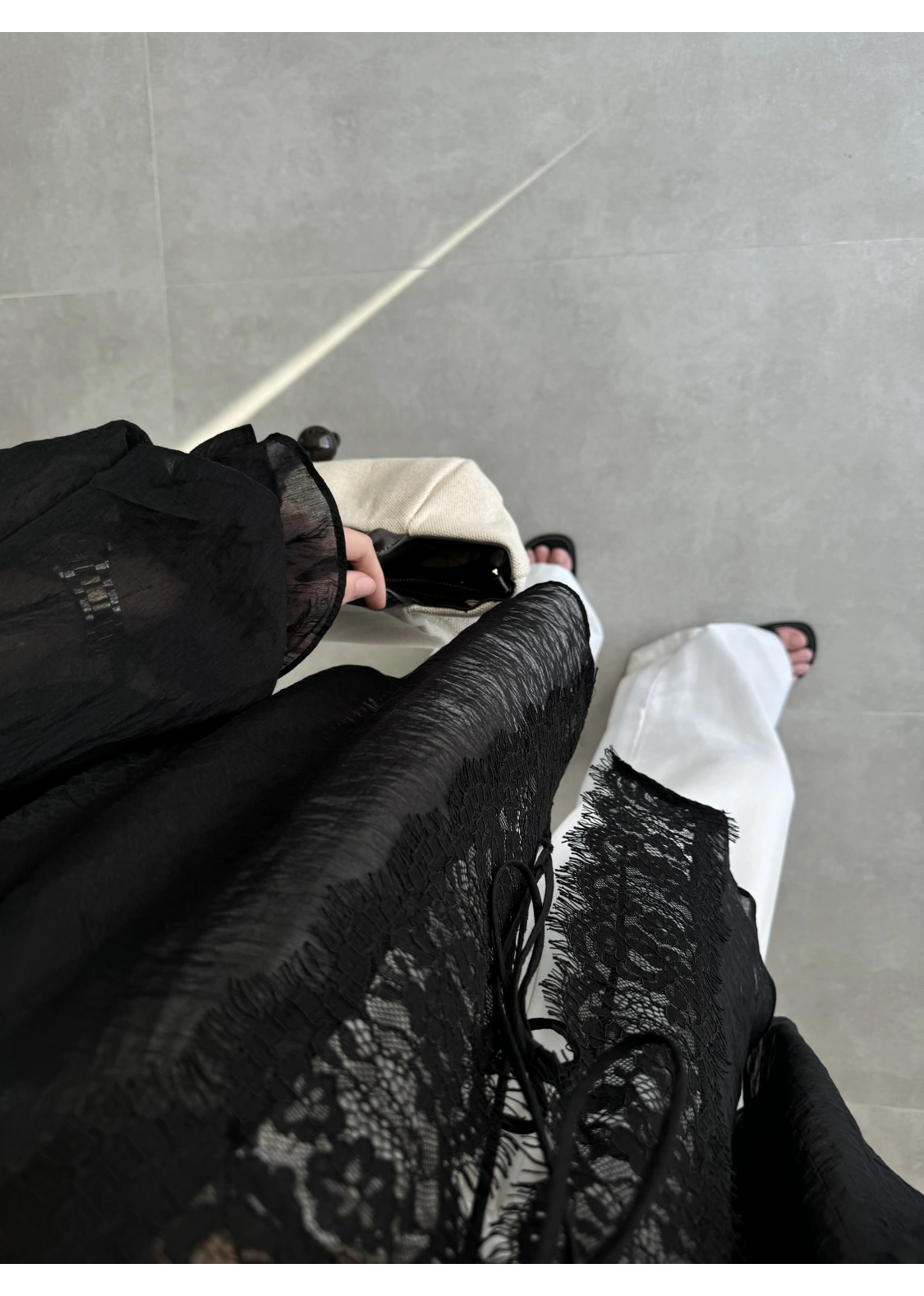 Pera Dantelli Siyah Kimono Gömlek