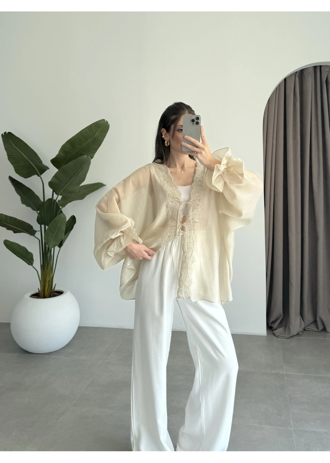 Pera Dantelli Taş Kimono Gömlek