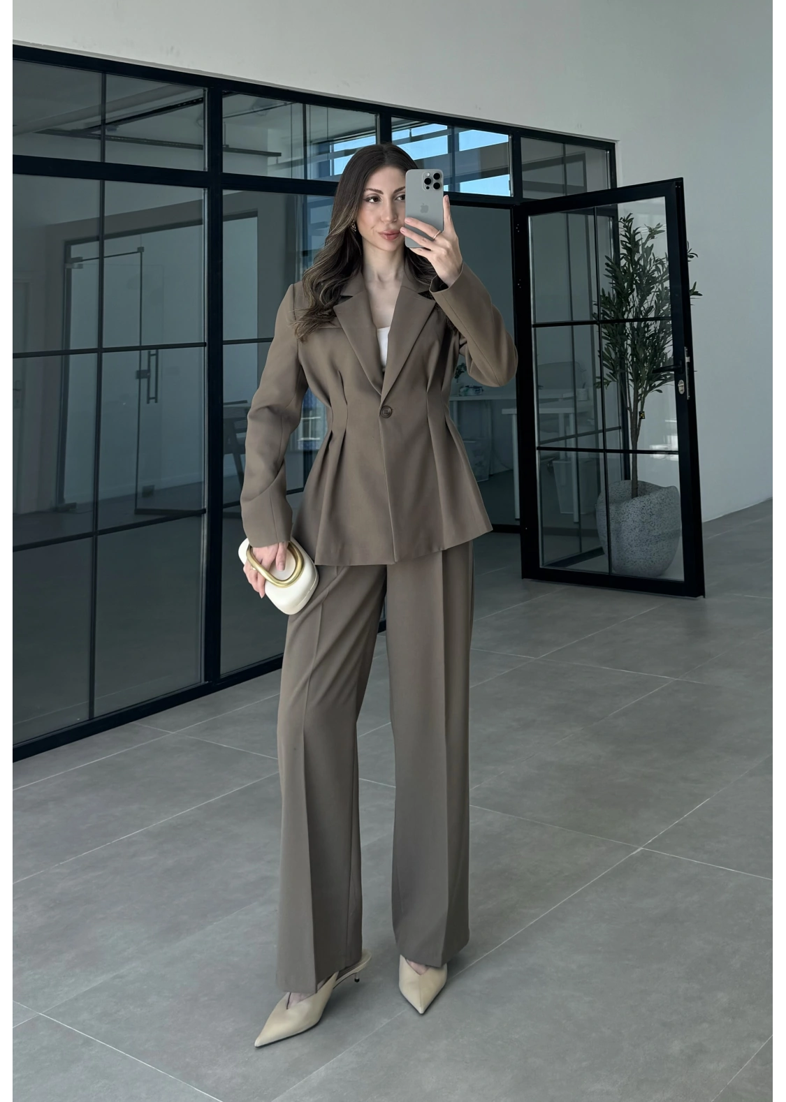 Pilili Belden Oturmalı Haki Blazer Takım