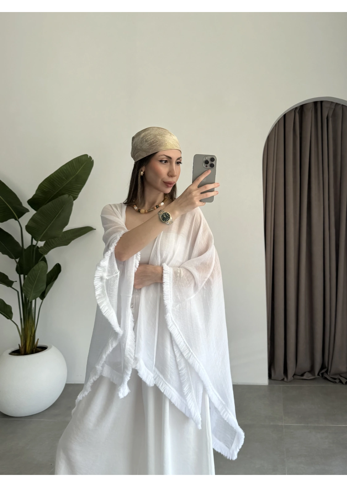 Püsküllü Kuşaklı Beyaz Kimono