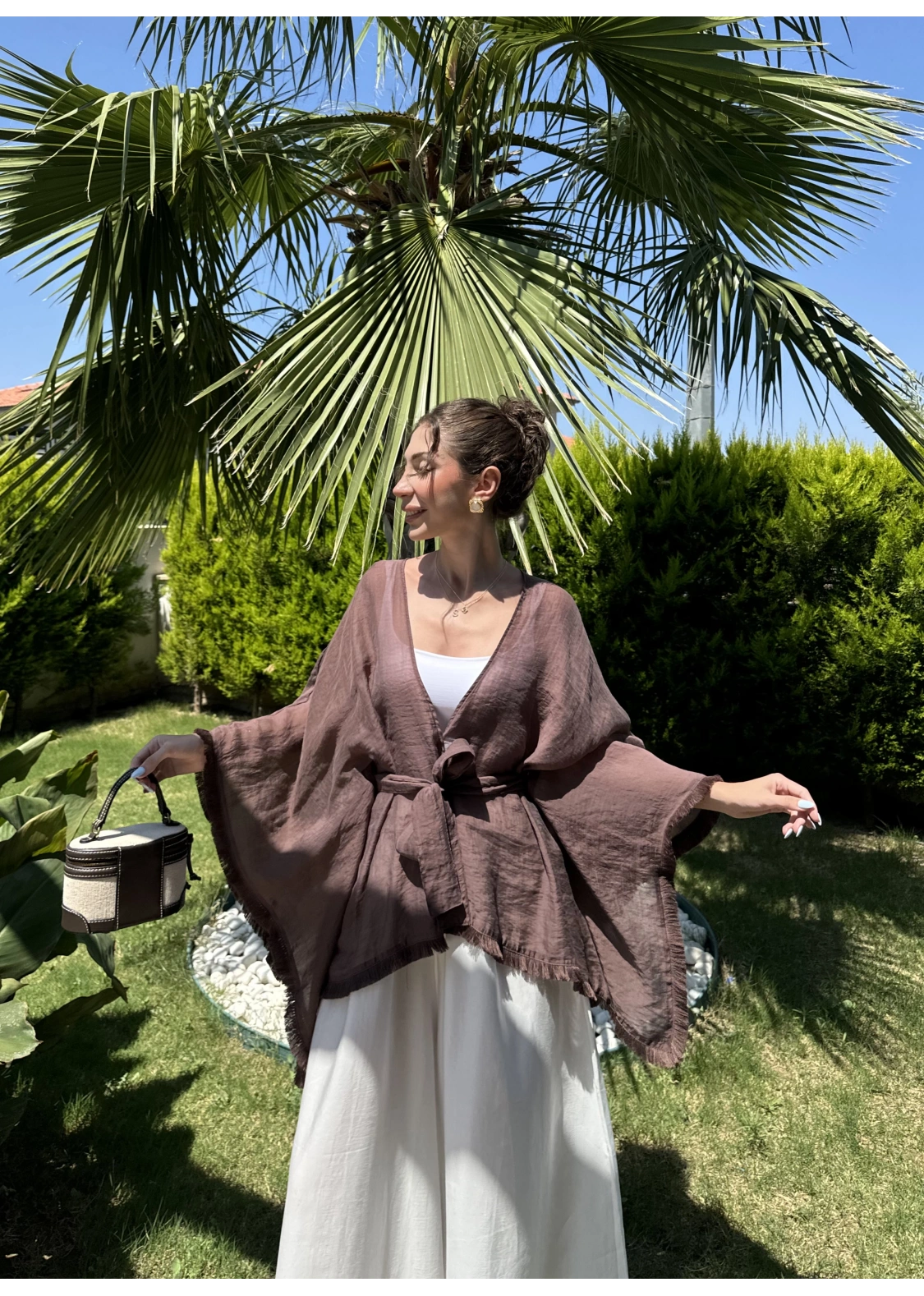 Püsküllü Kuşaklı Kahve Kimono