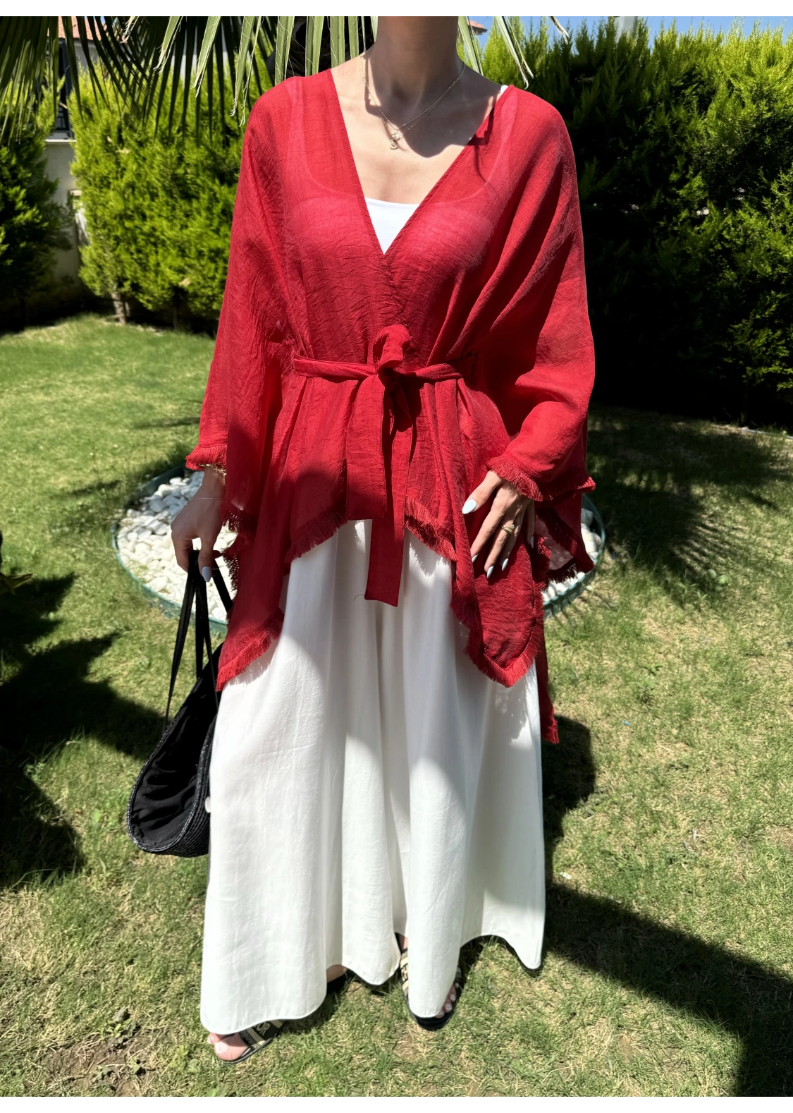 Püsküllü Kuşaklı Kırmızı Kimono