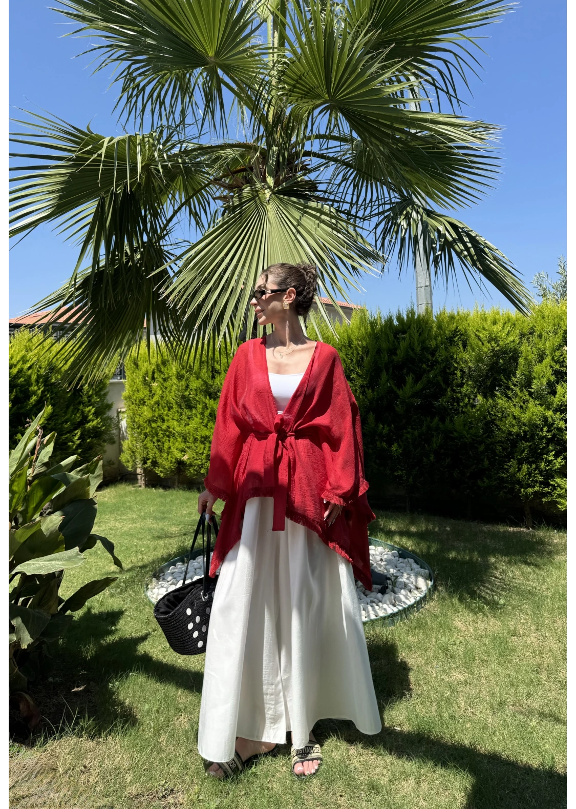 Püsküllü Kuşaklı Kırmızı Kimono