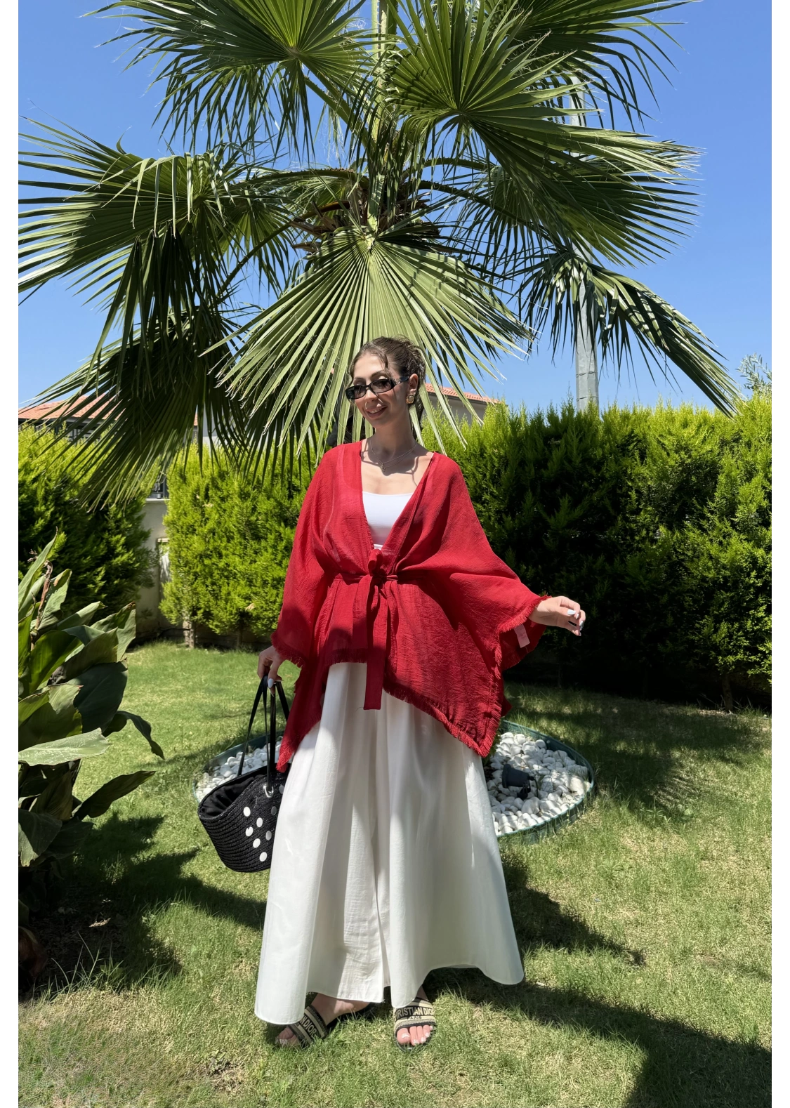 Püsküllü Kuşaklı Kırmızı Kimono
