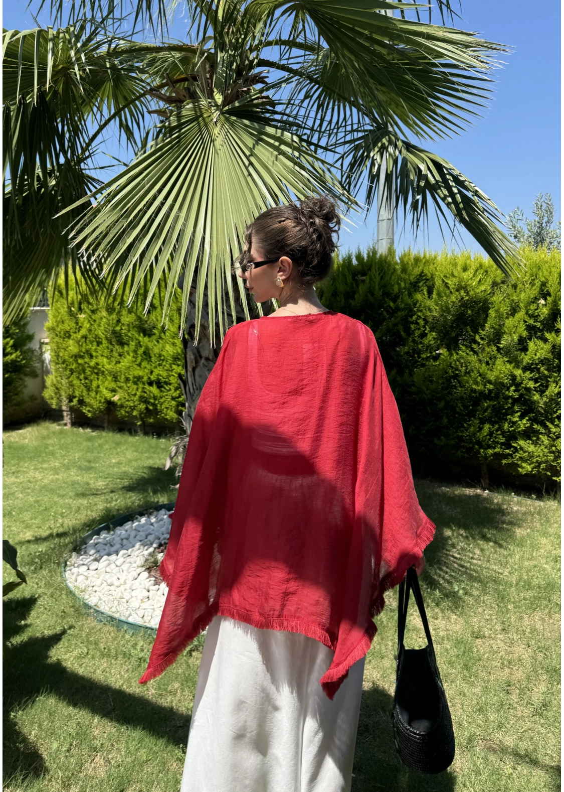 Püsküllü Kuşaklı Kırmızı Kimono