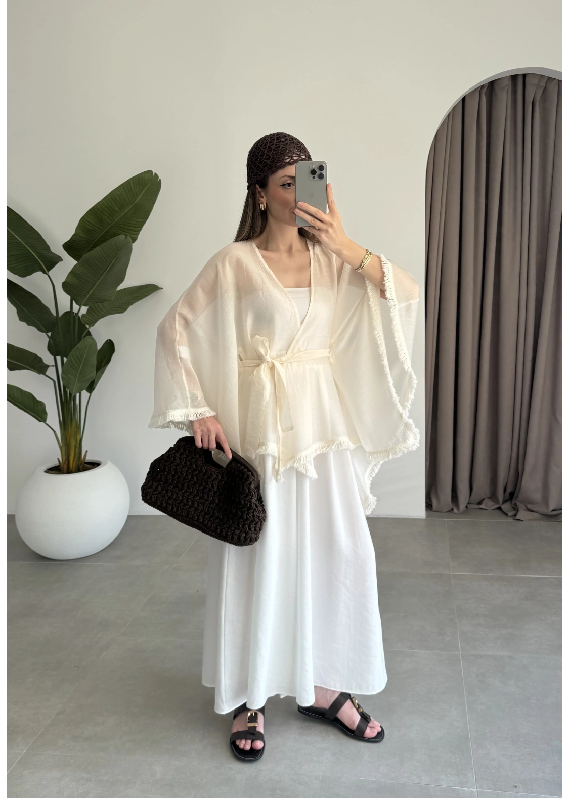 Püsküllü Kuşaklı Taş Kimono