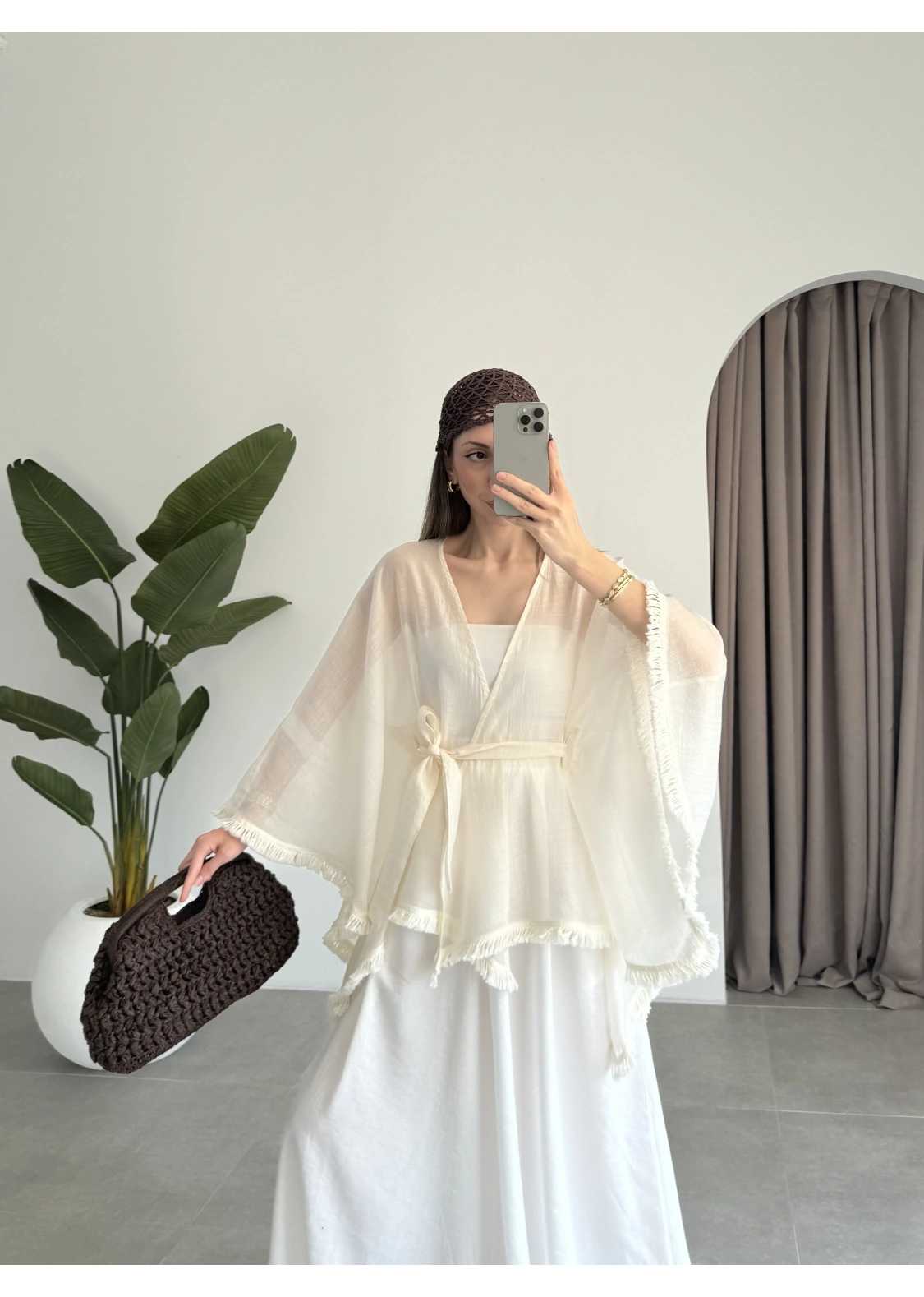 Püsküllü Kuşaklı Taş Kimono