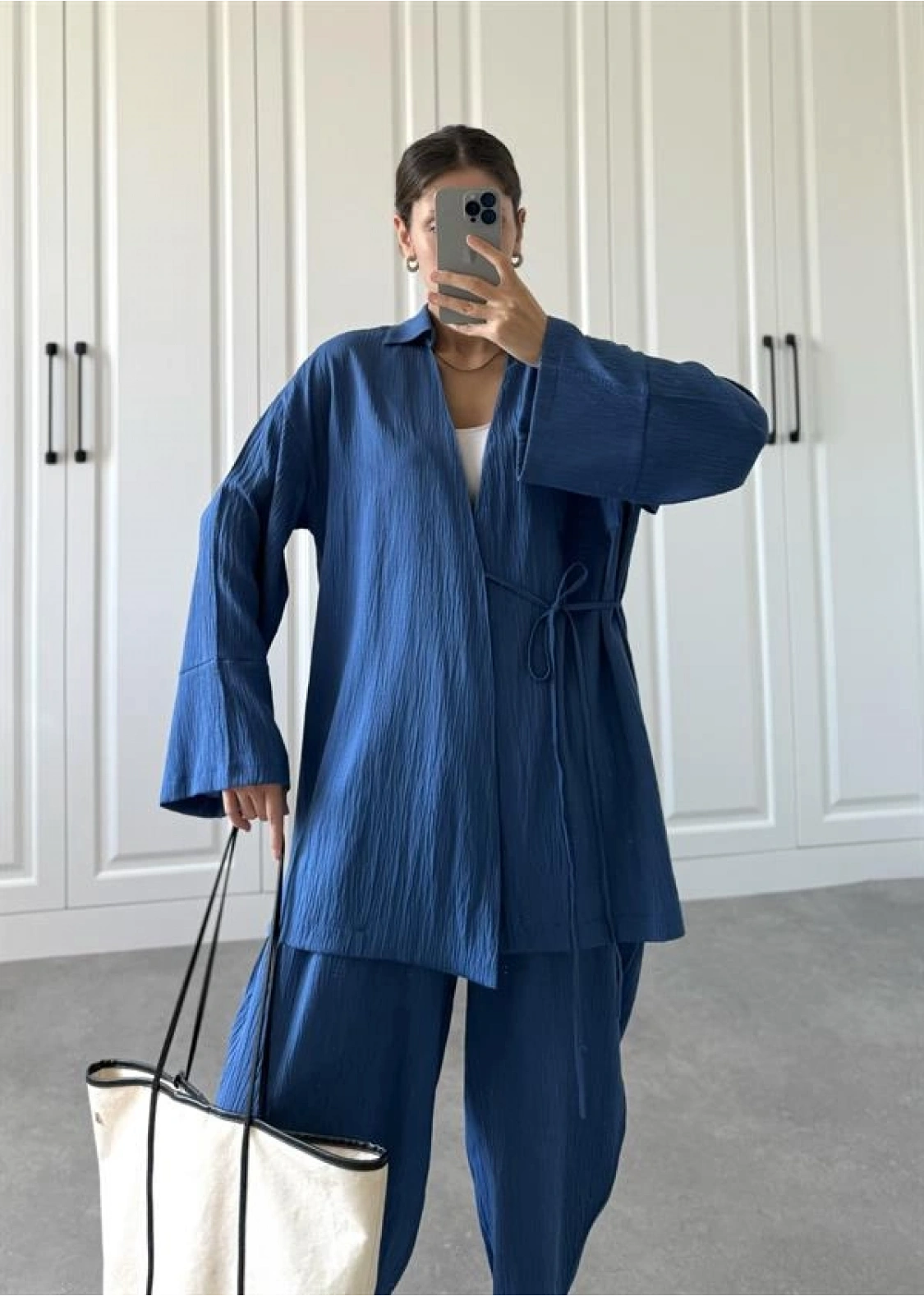 Saks Mavi Gofre Bağlamalı Kimono Takım
