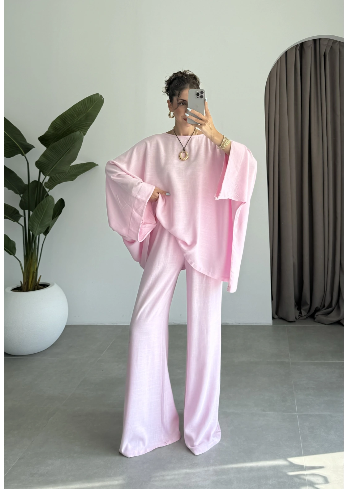Salaş Yarasakol Pembe Keten Takım
