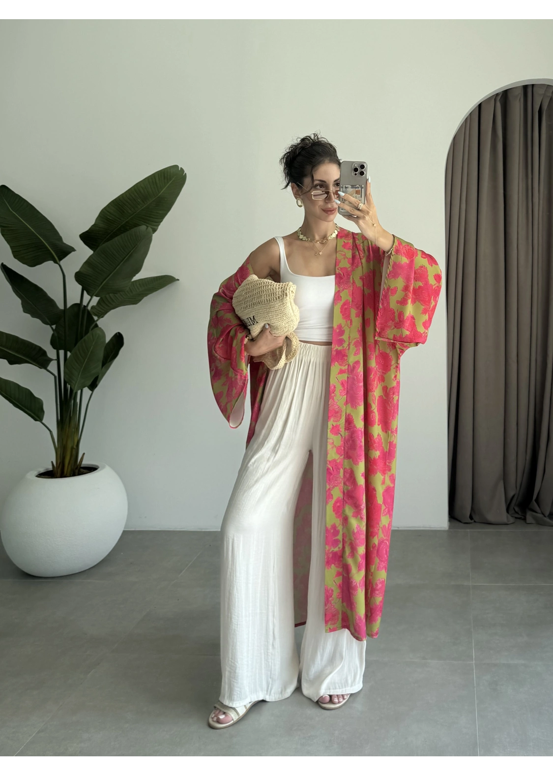 Saten İpek Desenli Pembe Kimono