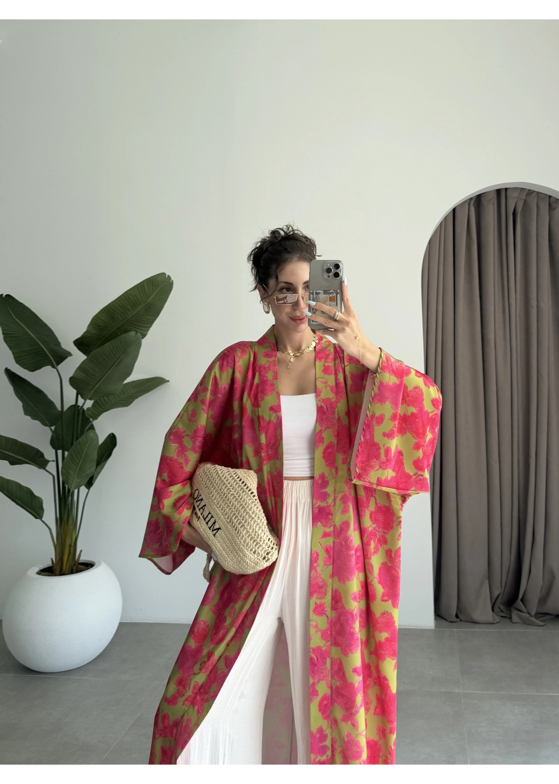 Saten İpek Desenli Pembe Kimono
