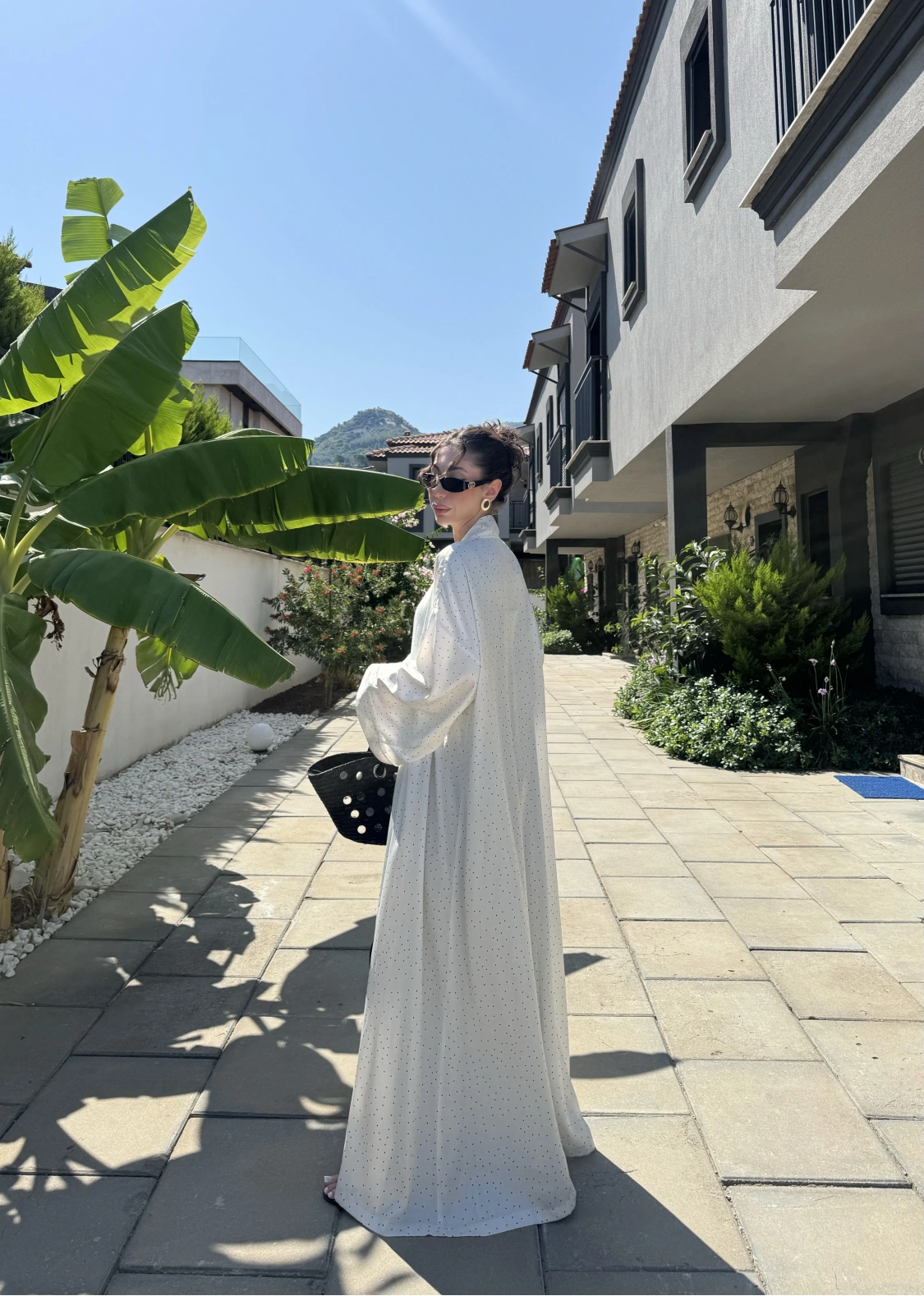 Saten Puantiyeli Uzun Beyaz Kimono