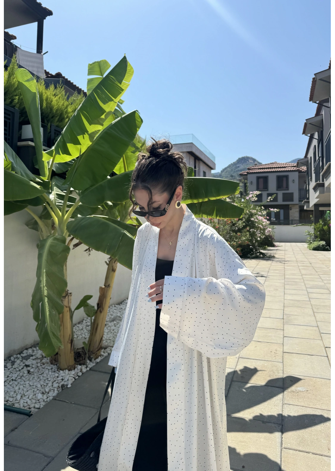 Saten Puantiyeli Uzun Beyaz Kimono