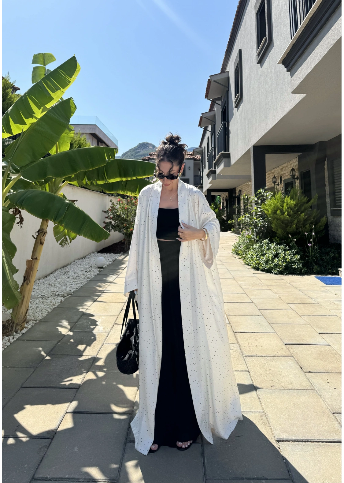 Saten Puantiyeli Uzun Beyaz Kimono