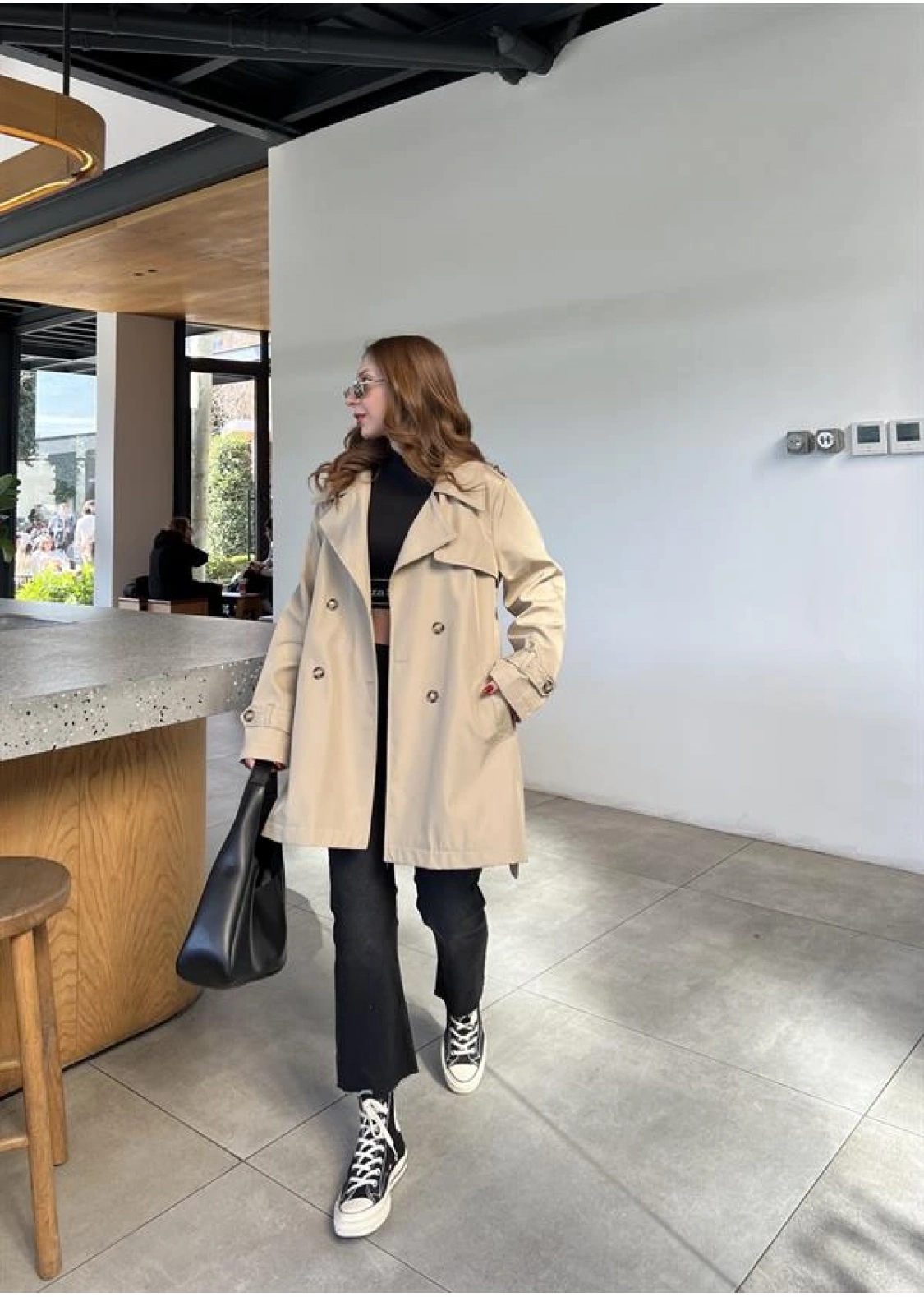 Stradi Model Kısa Taş Astarlı Trençkot