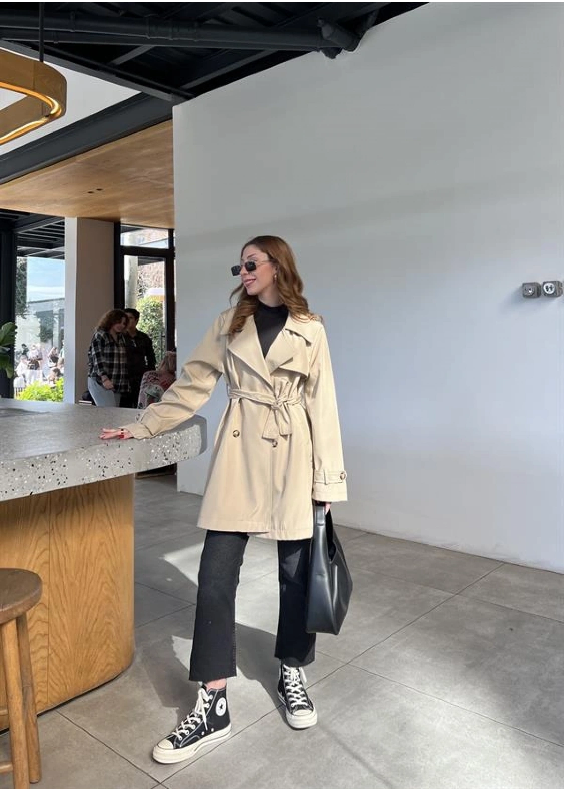 Stradi Model Kısa Taş Astarlı Trençkot