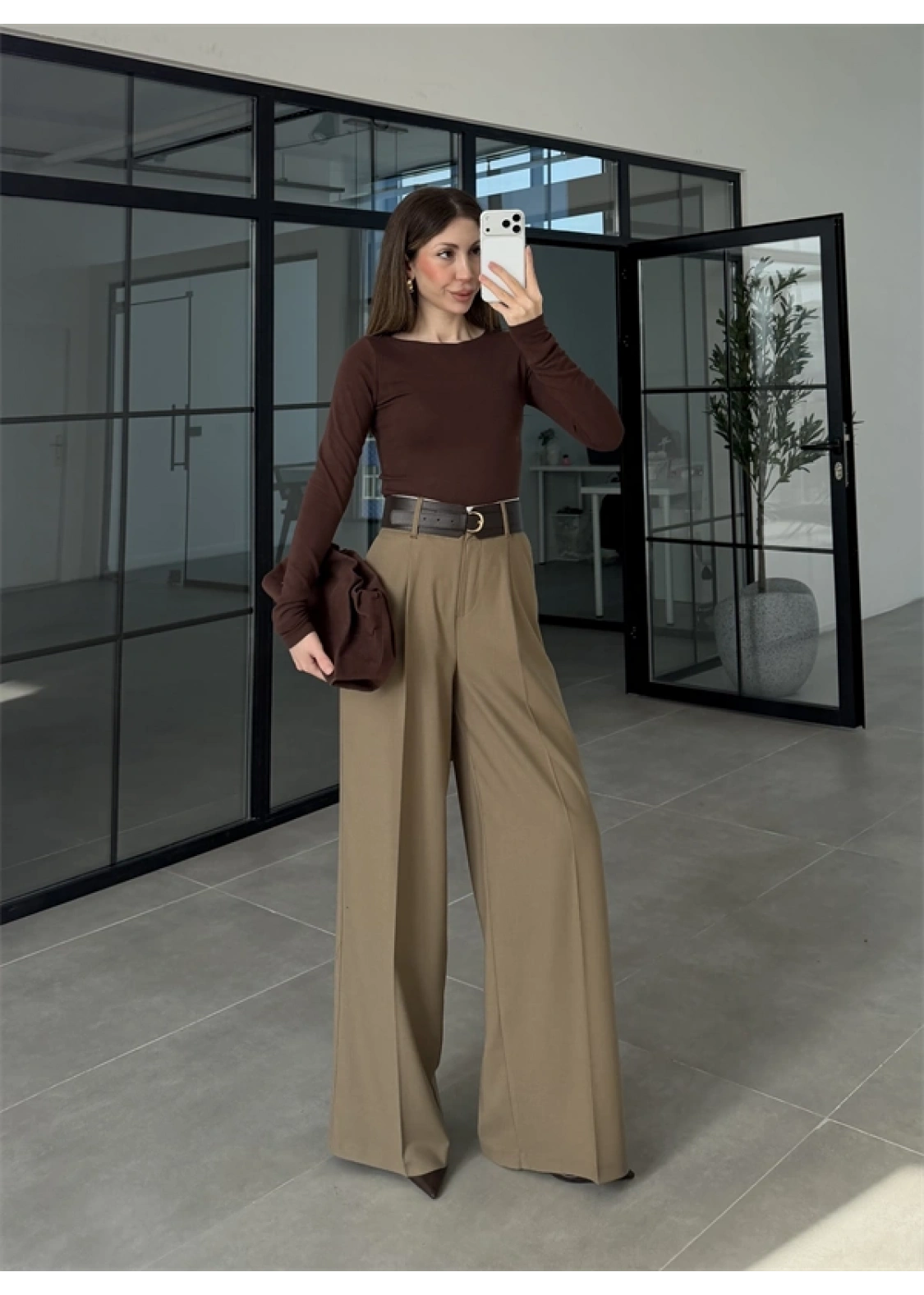 Tasarım Kemerli Vera Karamel Palazzo Pantolon