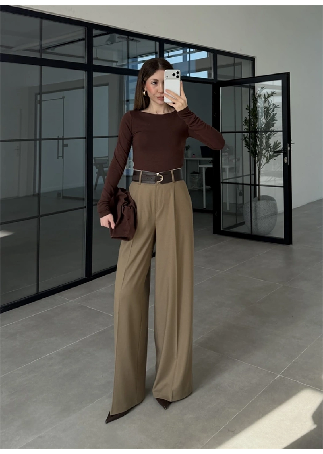 Tasarım Kemerli Vera Karamel Palazzo Pantolon