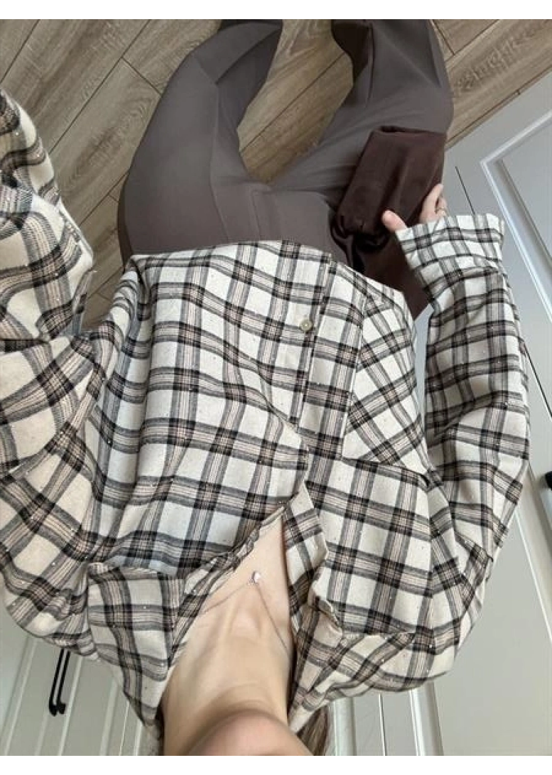 Taşlı Bej Ekose Gömlek