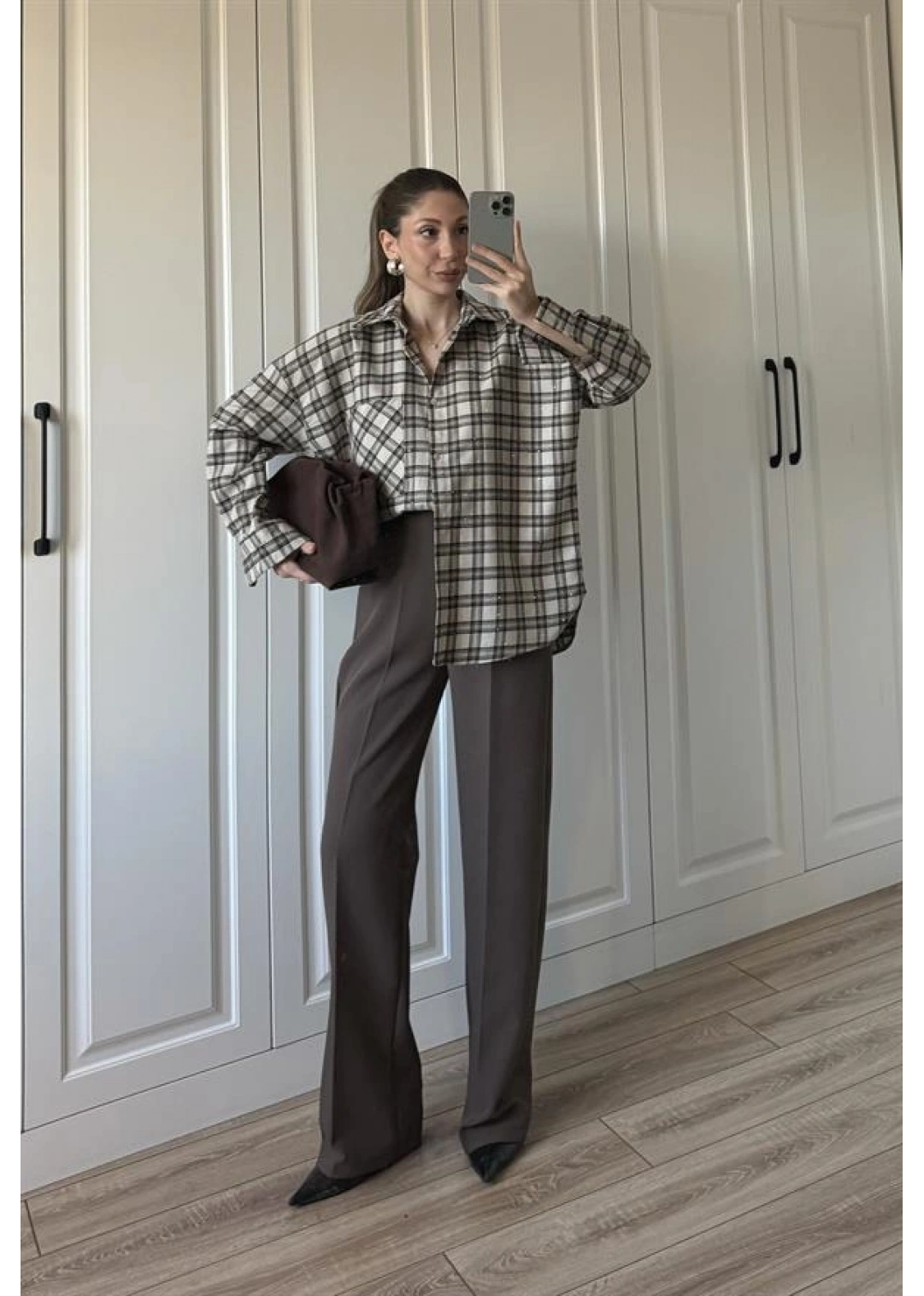 Taşlı Bej Ekose Gömlek