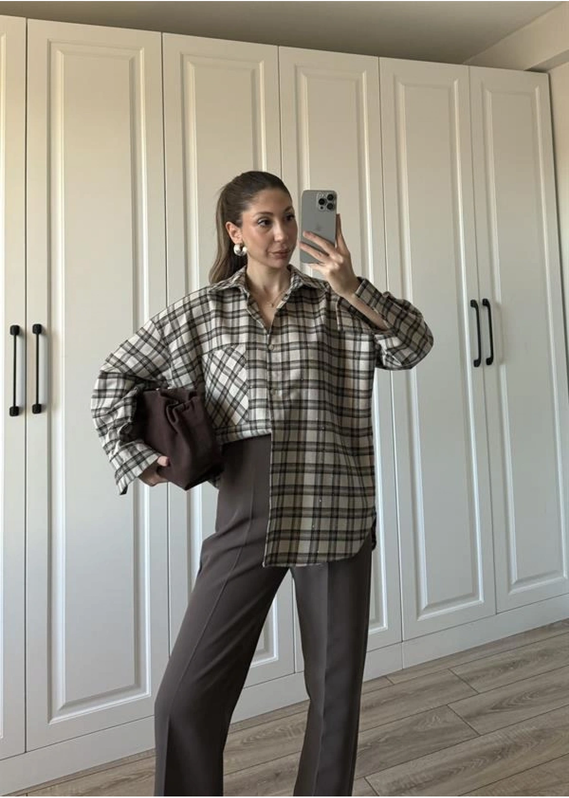 Taşlı Bej Ekose Gömlek