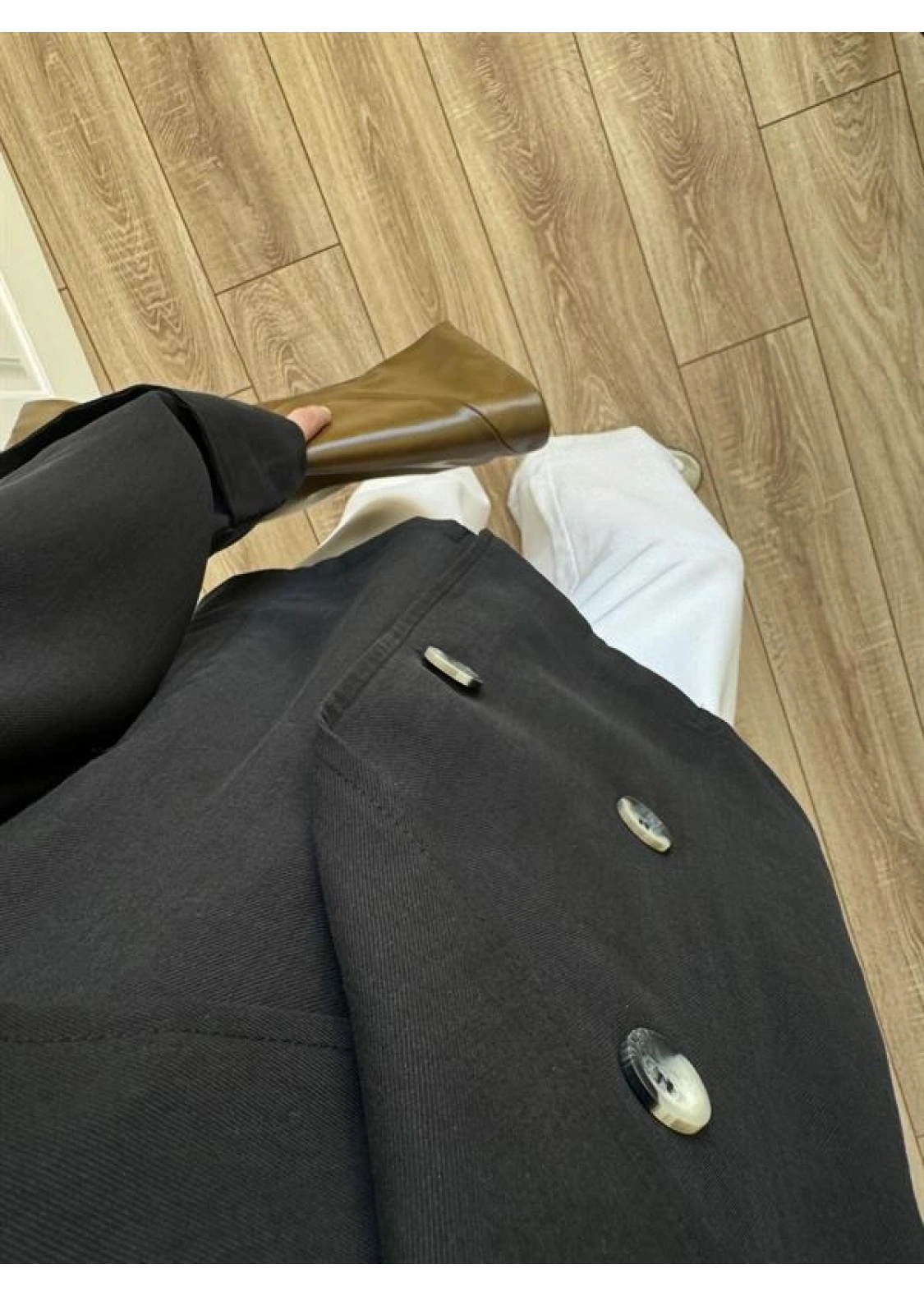 Tensel Oversize Siyah Kısa Trençkot