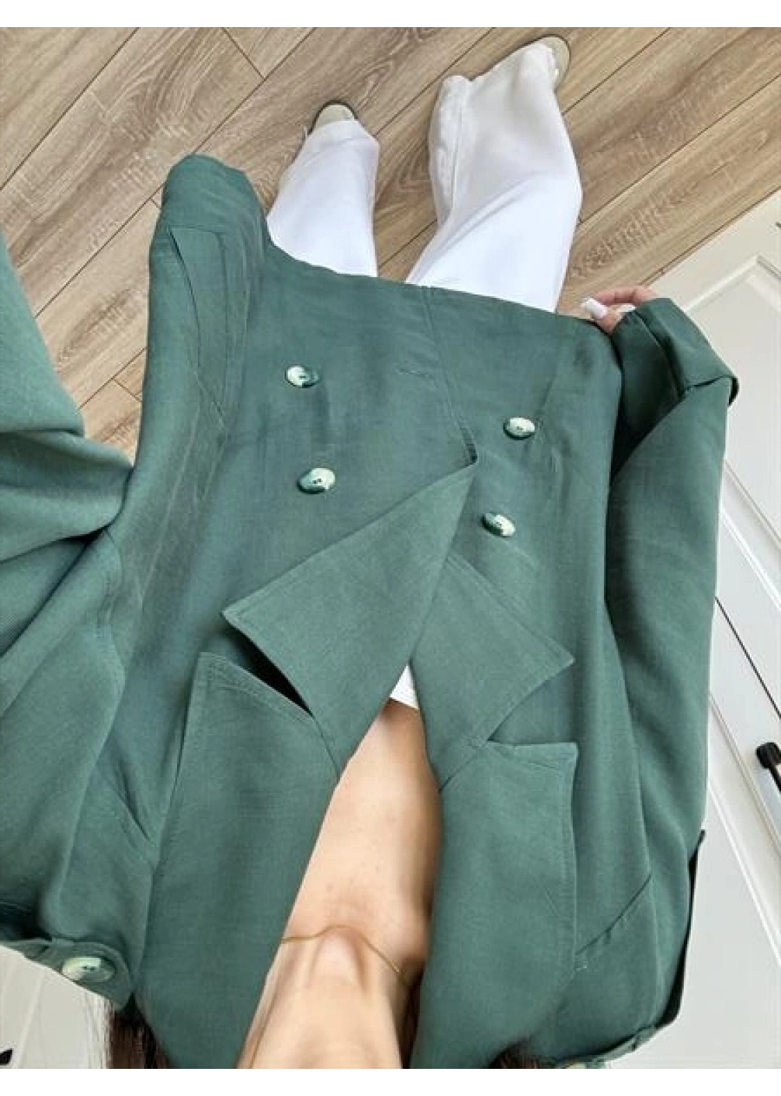 Tensel Oversize Zümrüt Yeşili Kısa Trençkot