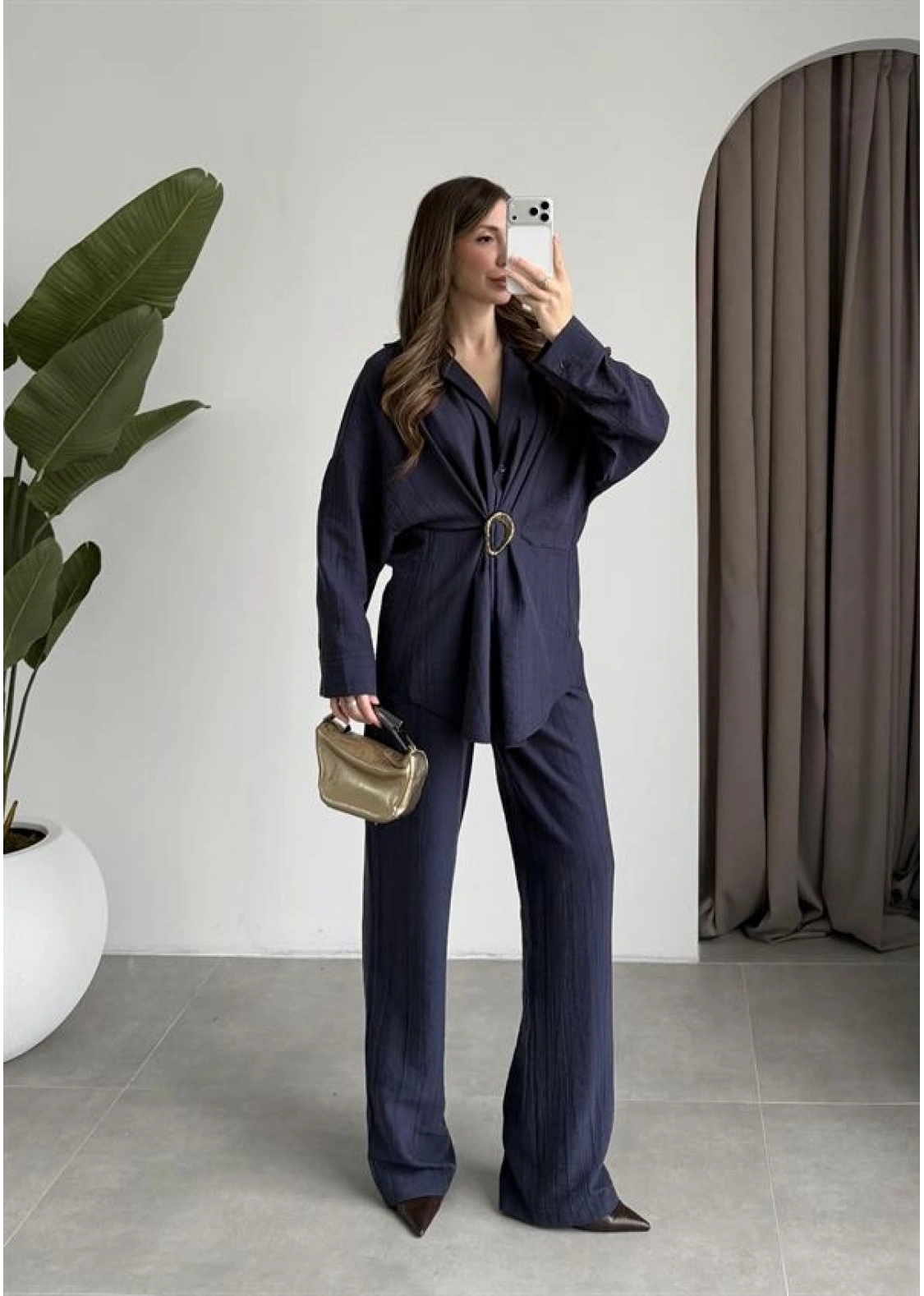 Tokalı İthal Kumaş Lacivert Gömlek Takım