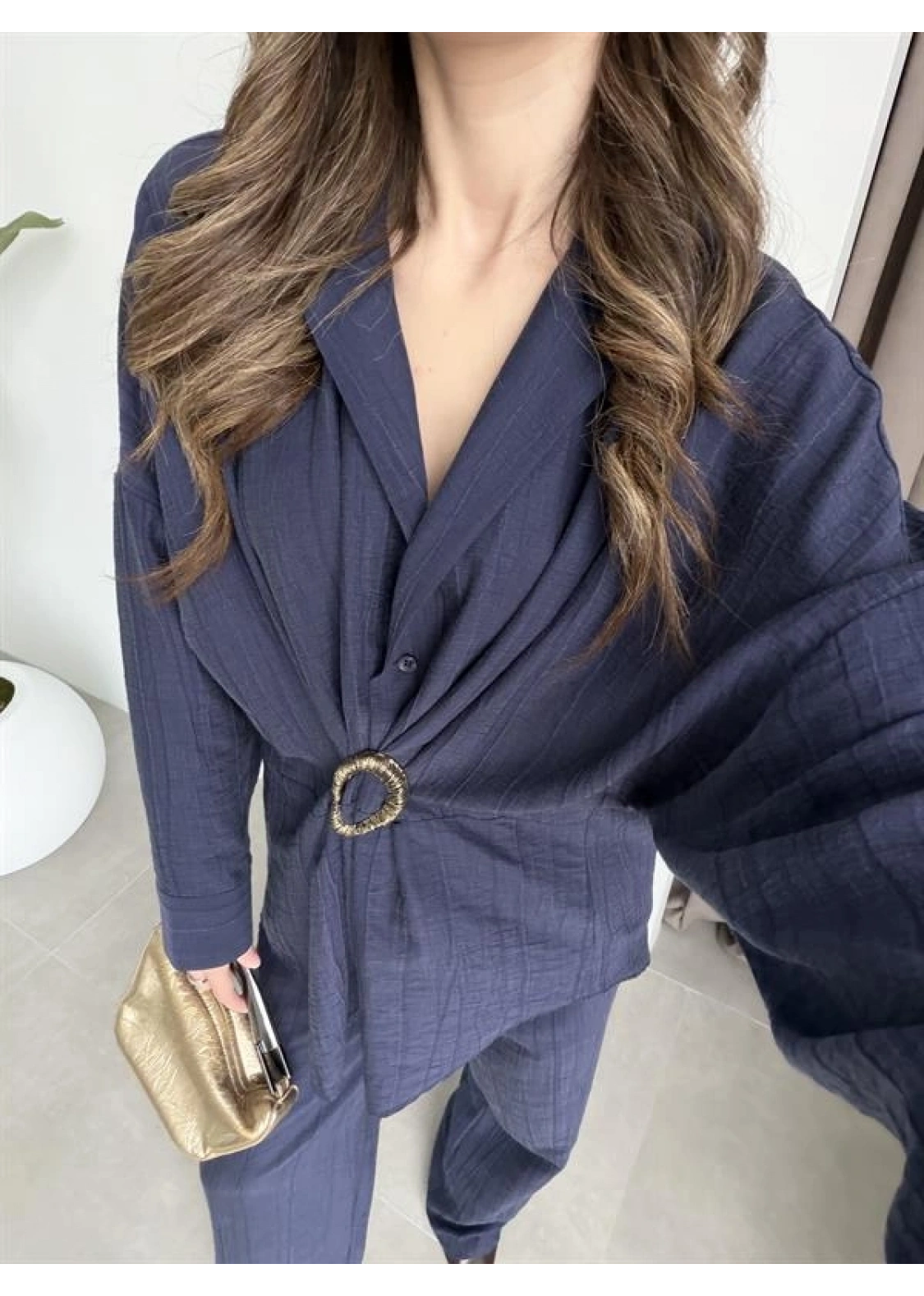 Tokalı İthal Kumaş Lacivert Gömlek Takım