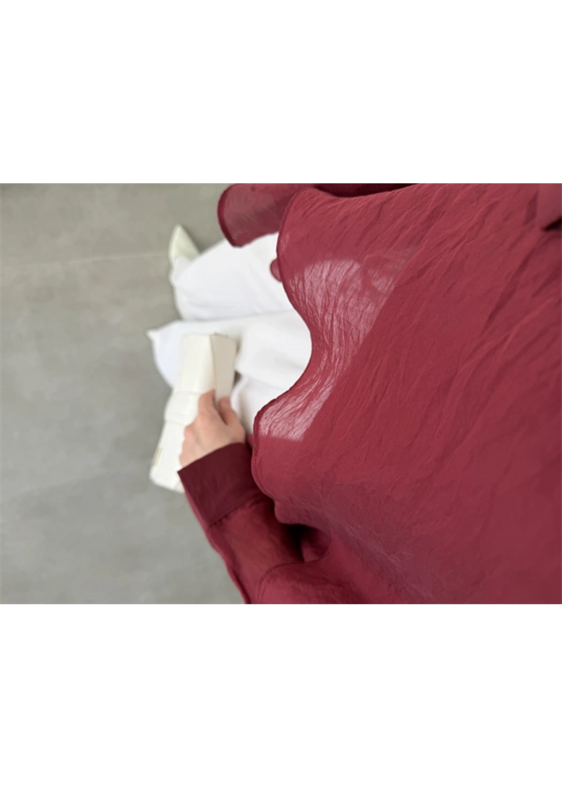 Uçuşan Pelerin Bordo Tül Bluz