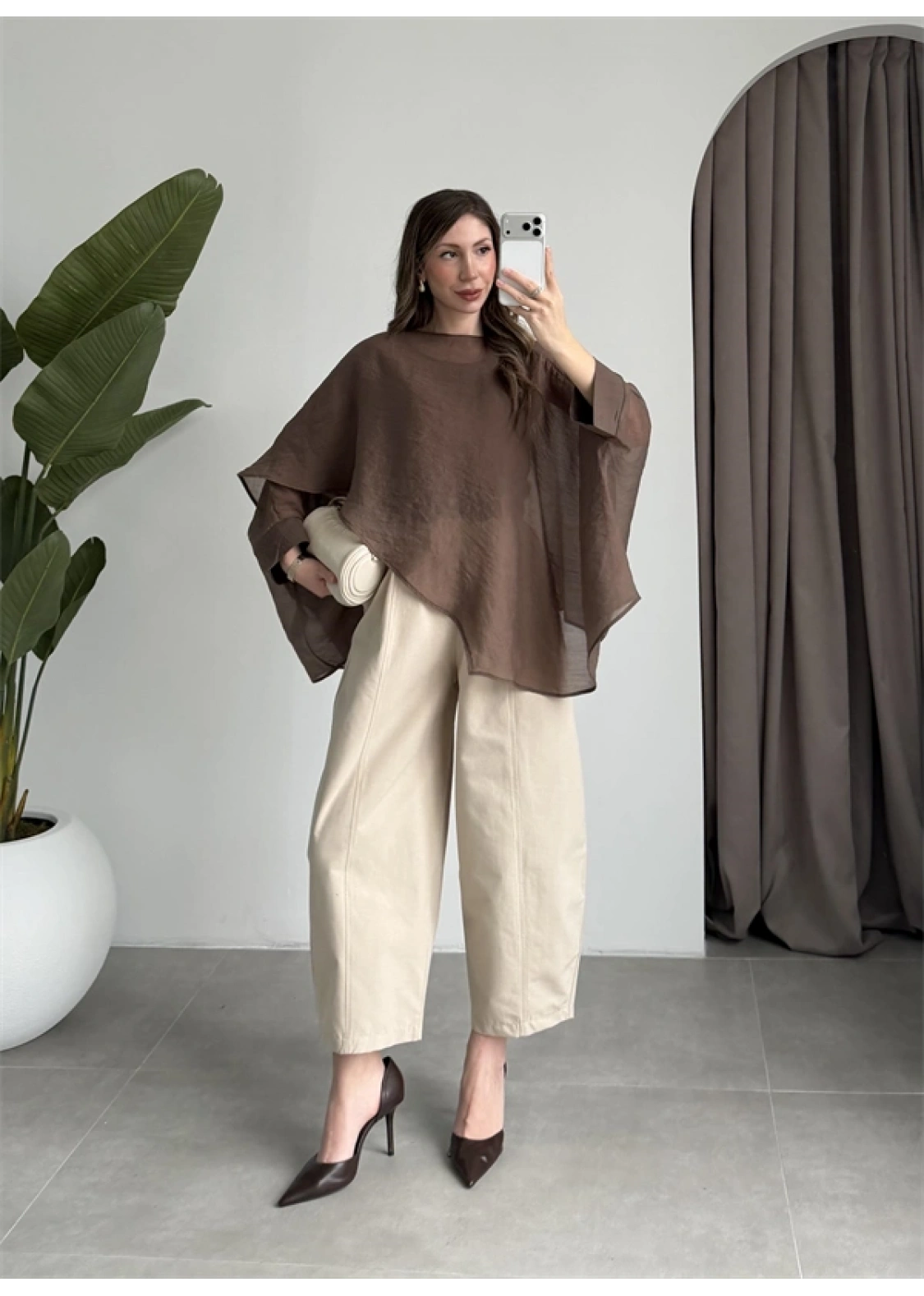 Uçuşan Pelerin Kahve Tül Bluz