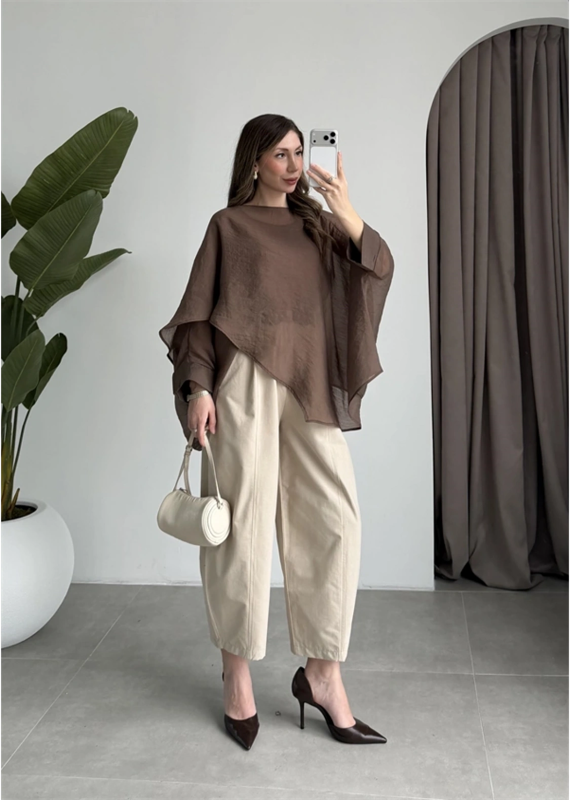 Uçuşan Pelerin Kahve Tül Bluz