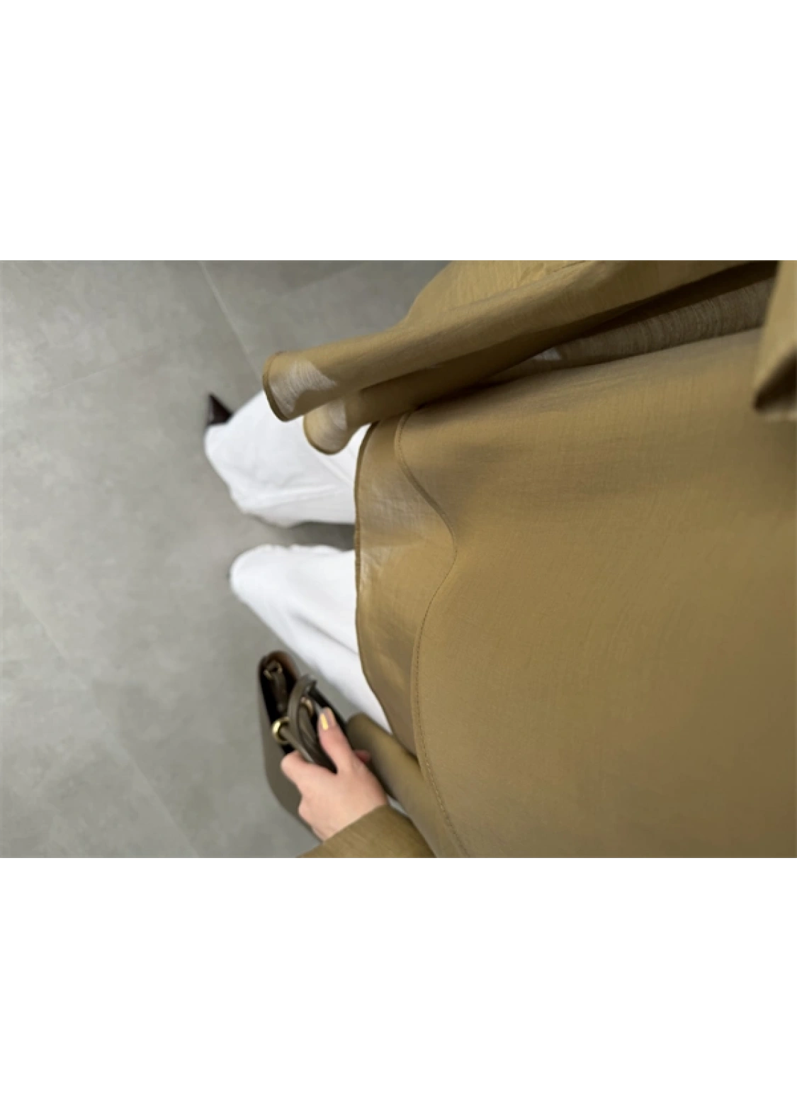 Uçuşan Pelerin Olive Tül Bluz